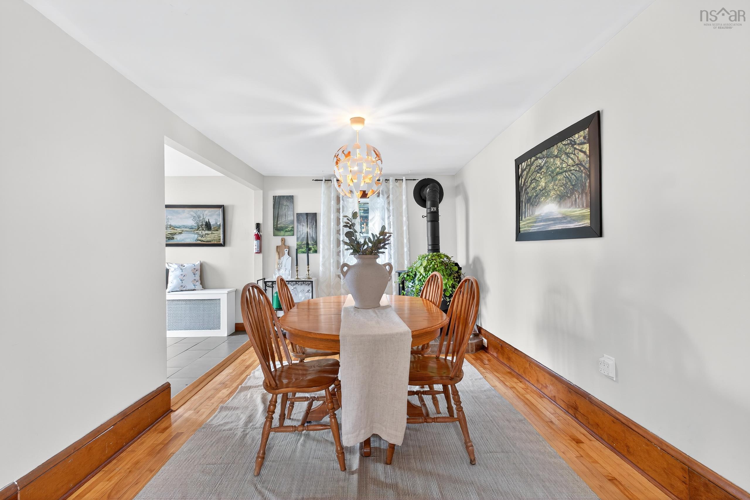 $218,900.00: 37 Court Street, Sydney