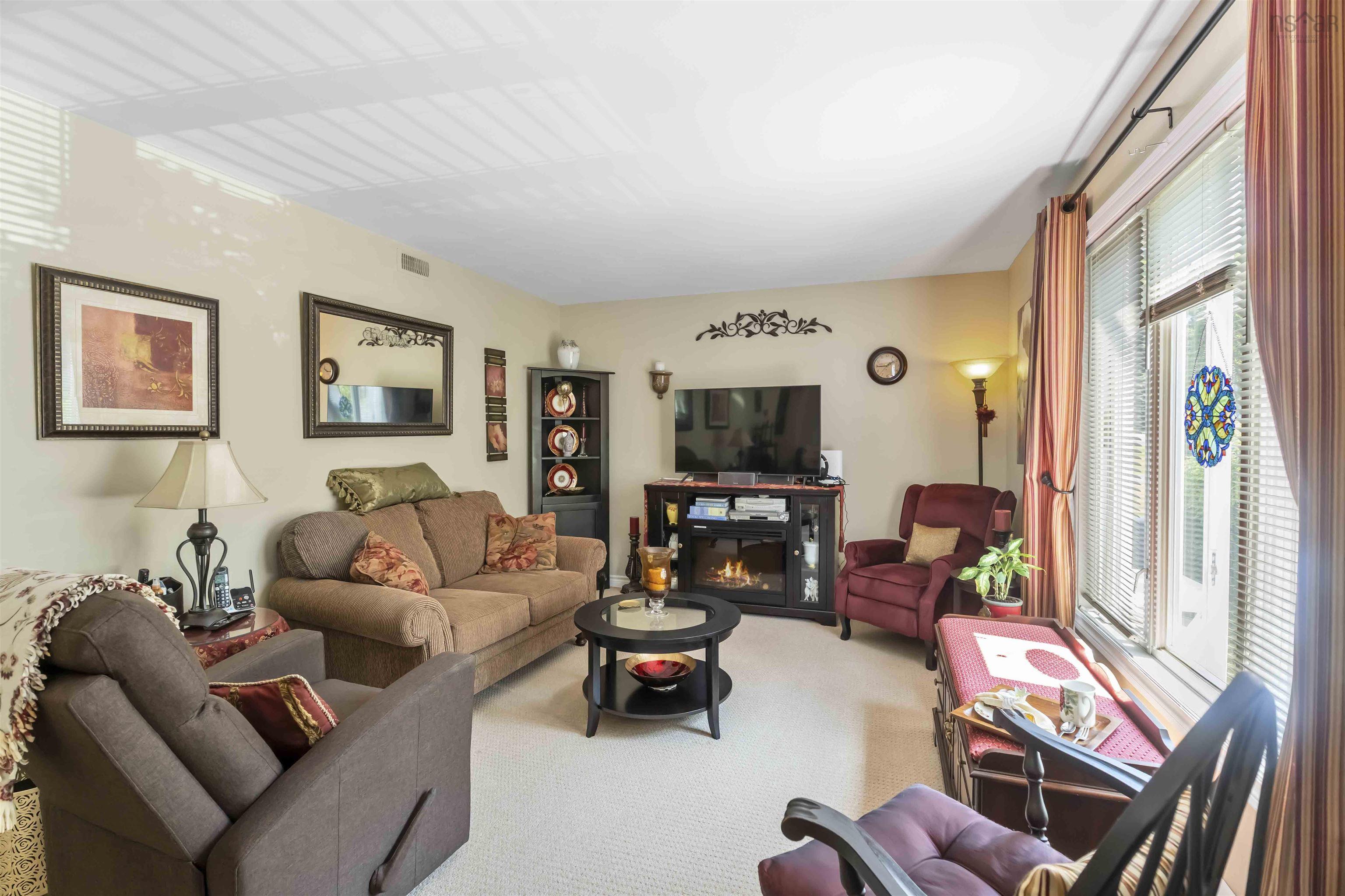 $384,500.00: 439 Park Street, Kentville