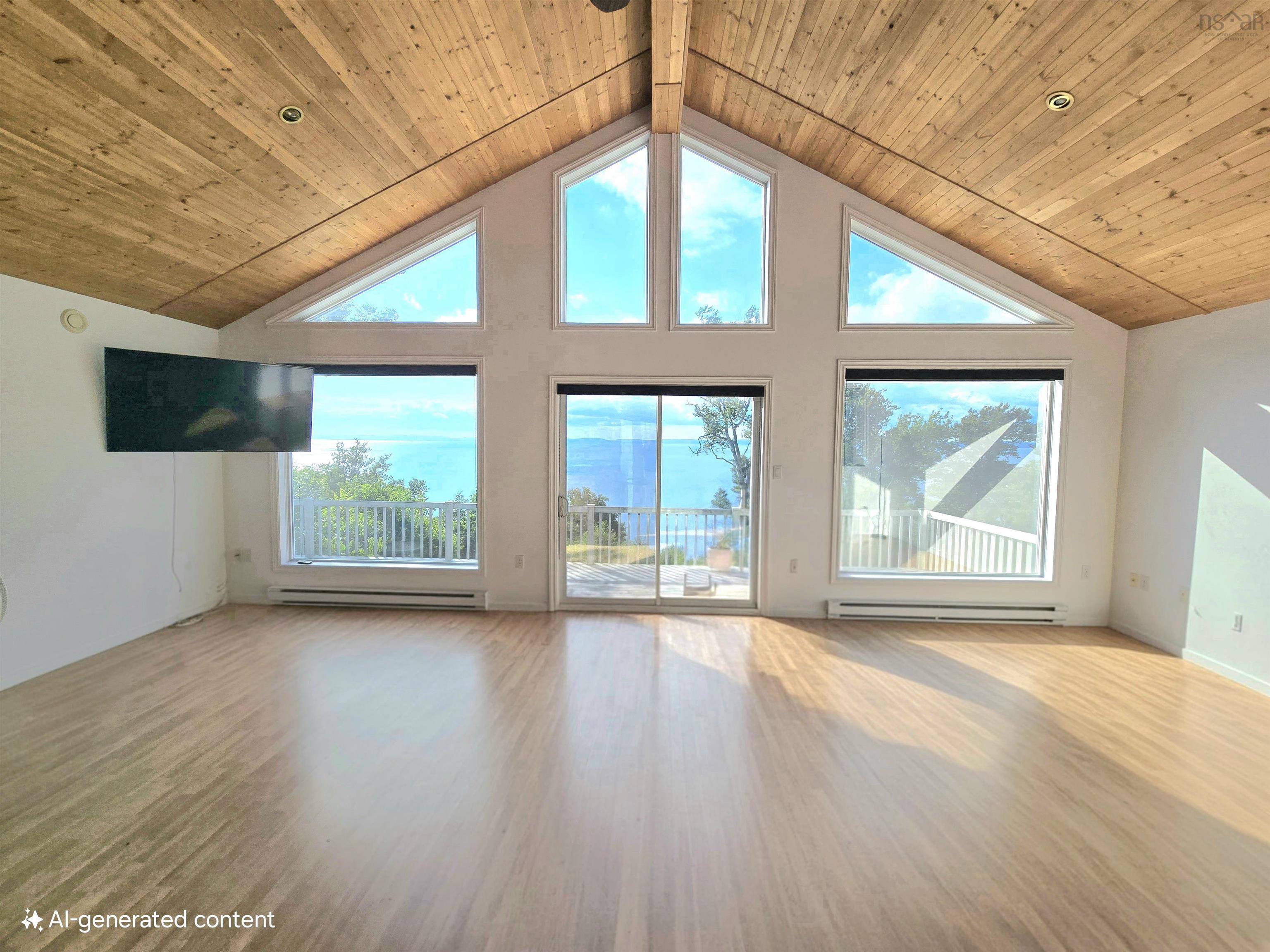 $524,900.00: 95 LAKESHORE Drive W, Irish Cove