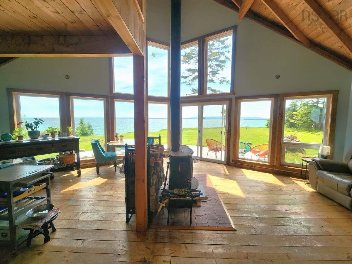 $639,000.00: 56 Johnny Ben