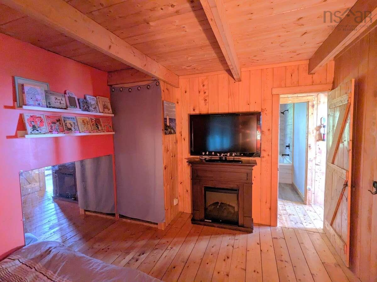 $639,000.00: 56 Johnny Ben