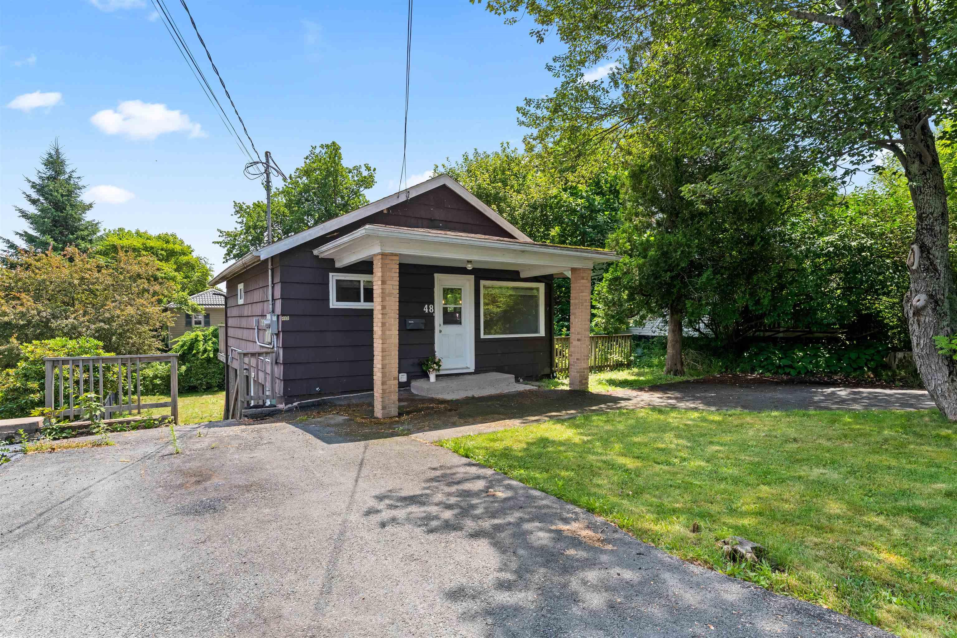 $675,000.00: 48 Adelaide Avenue, Fairview