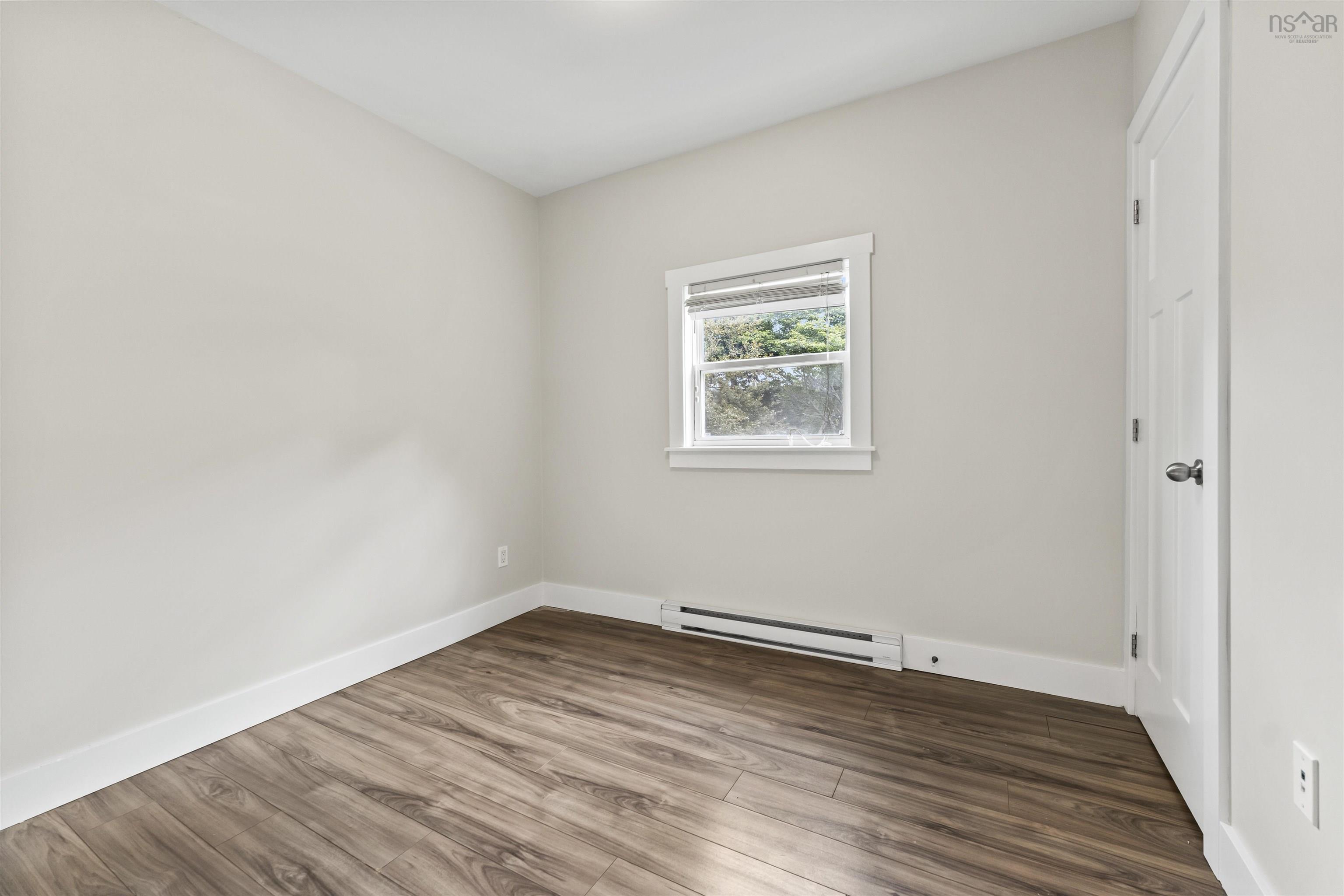 $675,000.00: 48 Adelaide Avenue, Fairview