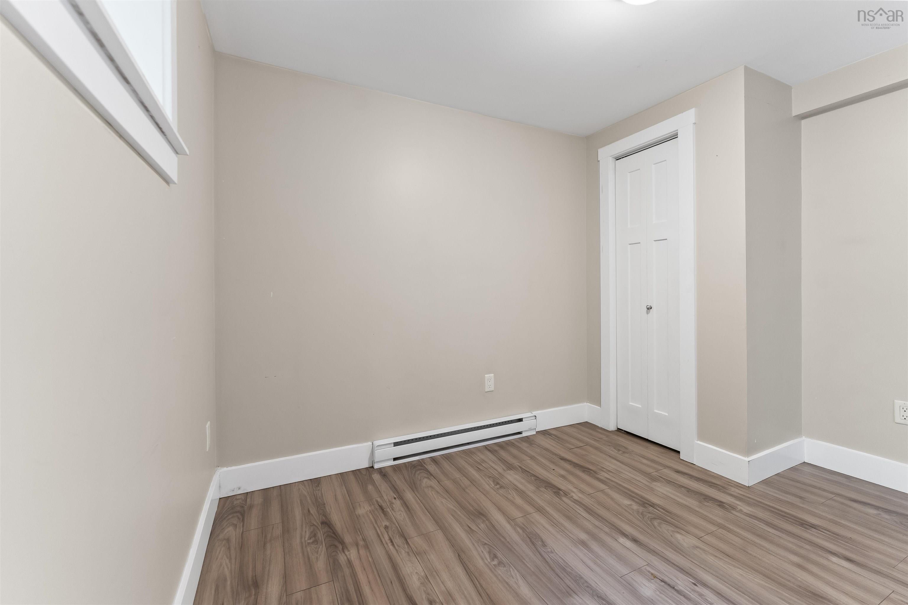 $675,000.00: 48 Adelaide Avenue, Fairview