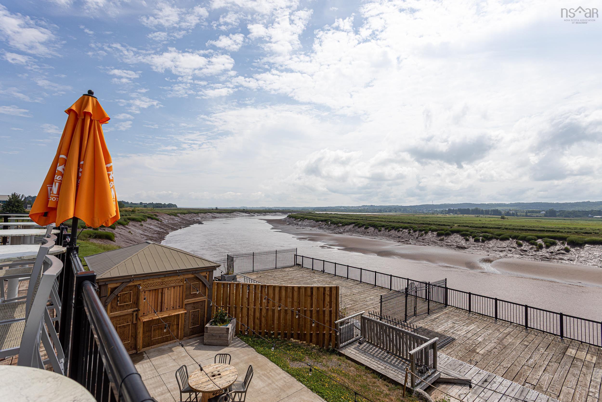 $899,900.00: 1116 Kars Street, Port Williams