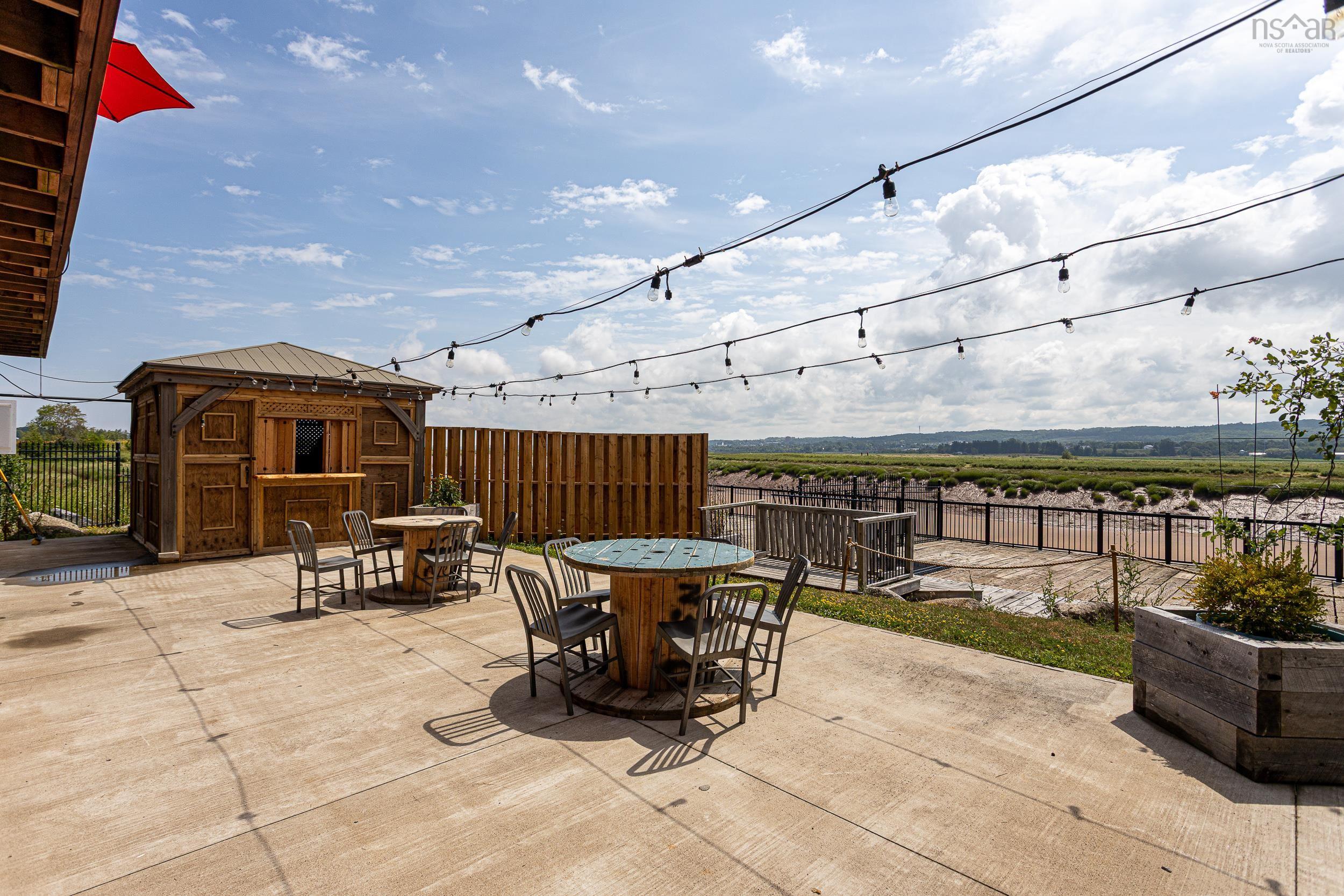 $899,900.00: 1116 Kars Street, Port Williams