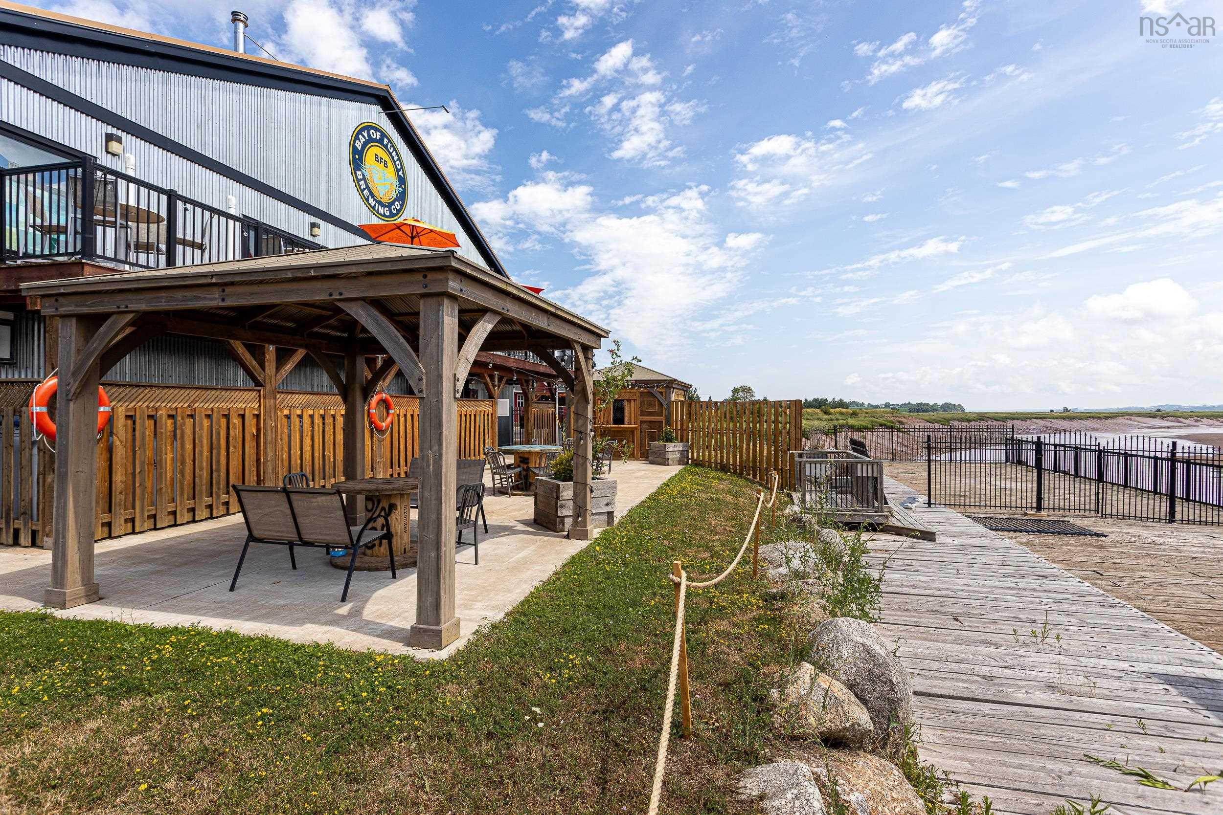 $899,900.00: 1116 Kars Street, Port Williams