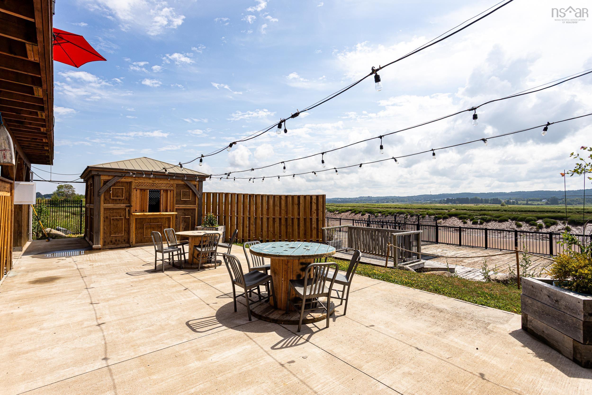 $899,900.00: 1116 Kars Street, Port Williams