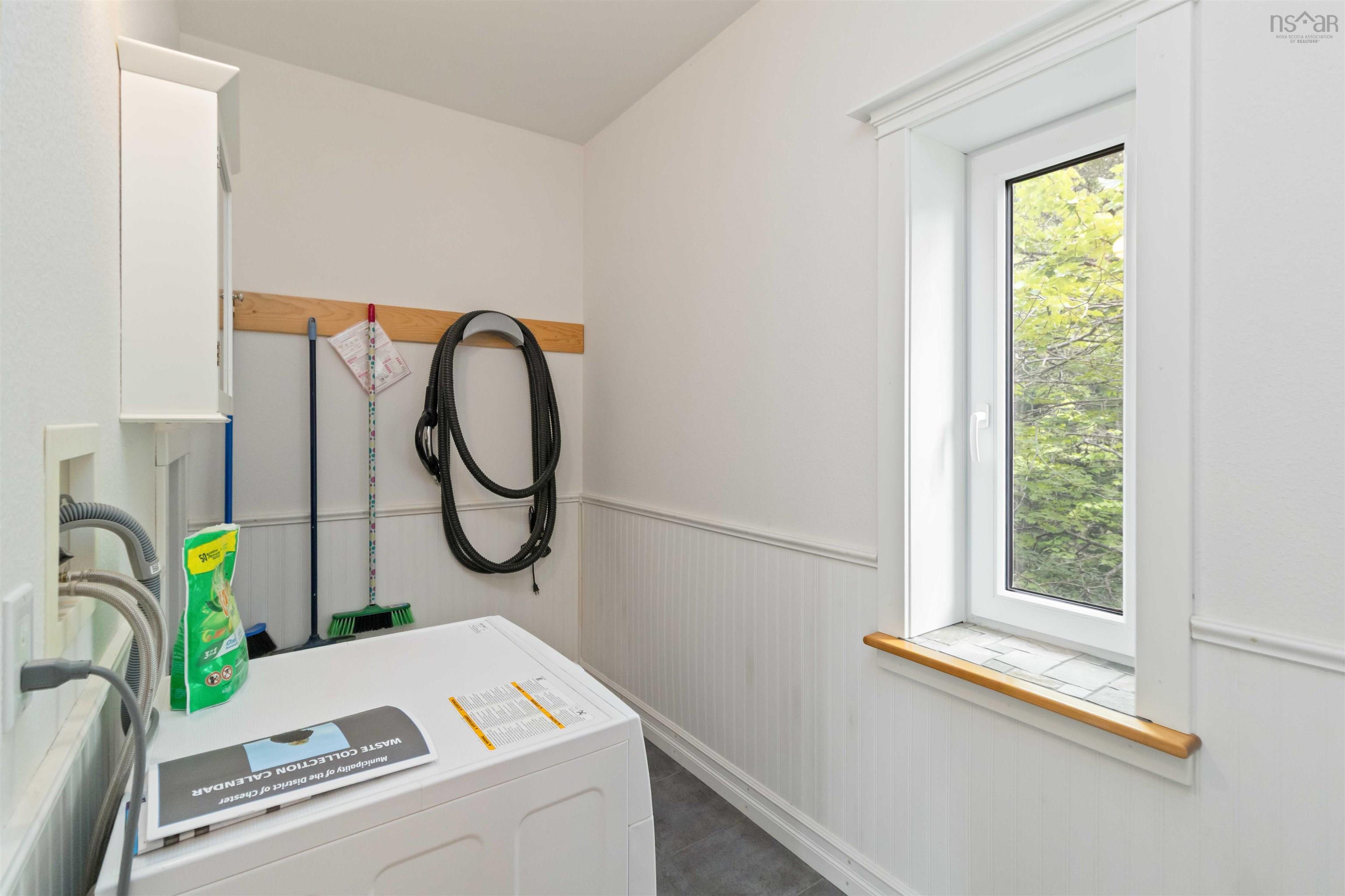 $699,900.00: 40 Big Rock Lane, East Chester