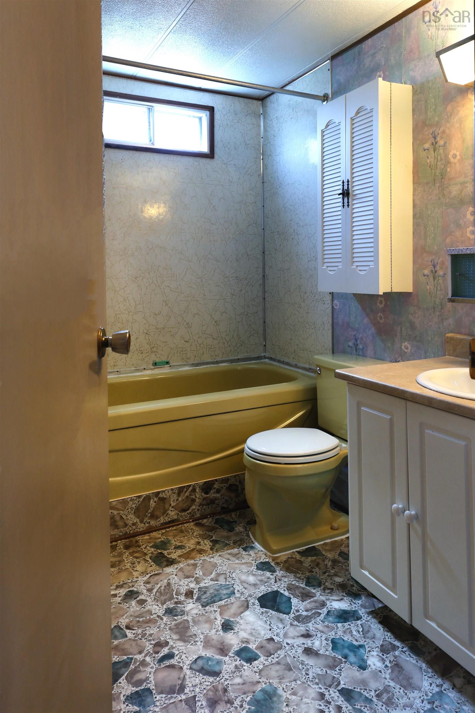 $60,000.00: 53 Birchill Drive, Eastern Passage