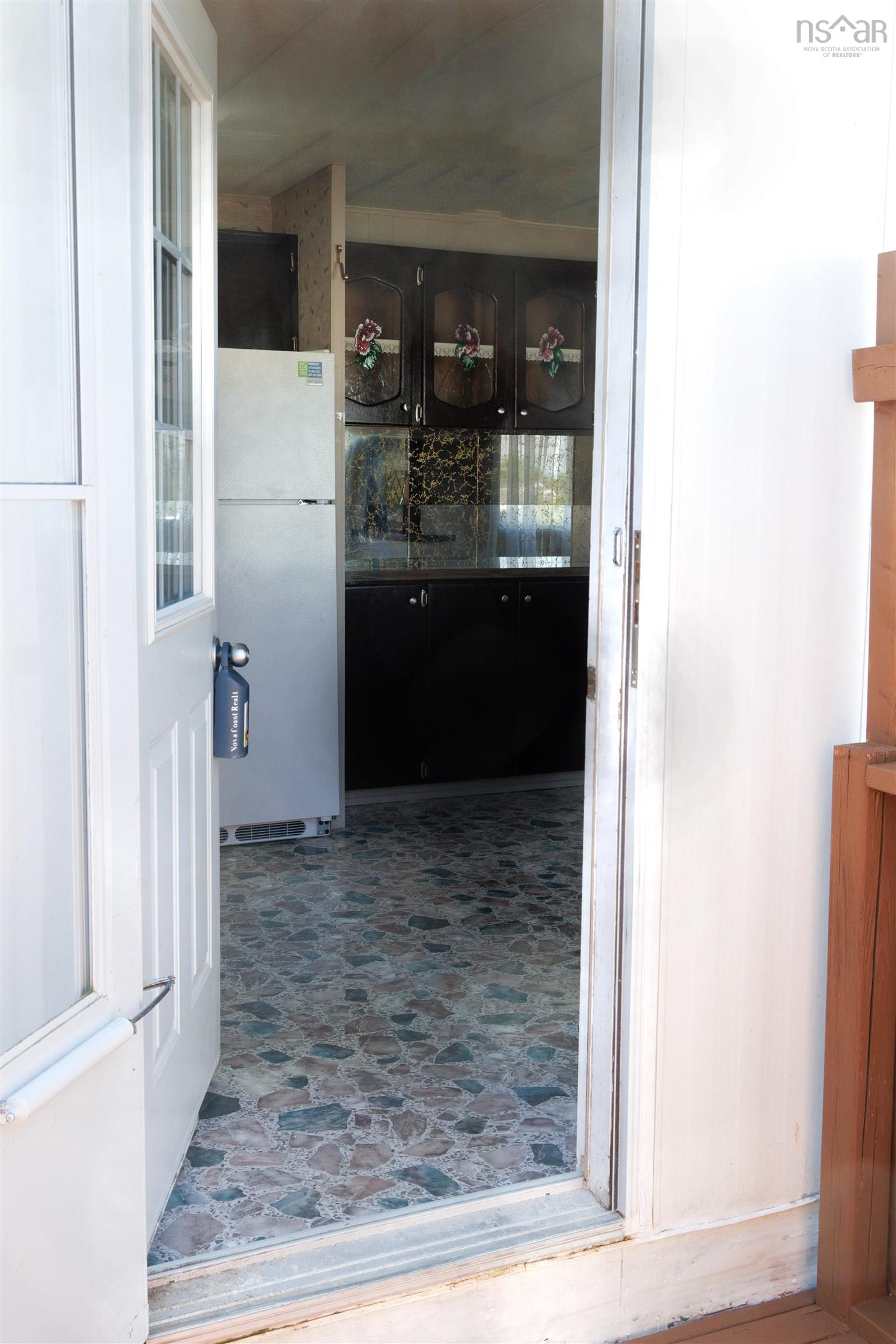 $60,000.00: 53 Birchill Drive, Eastern Passage