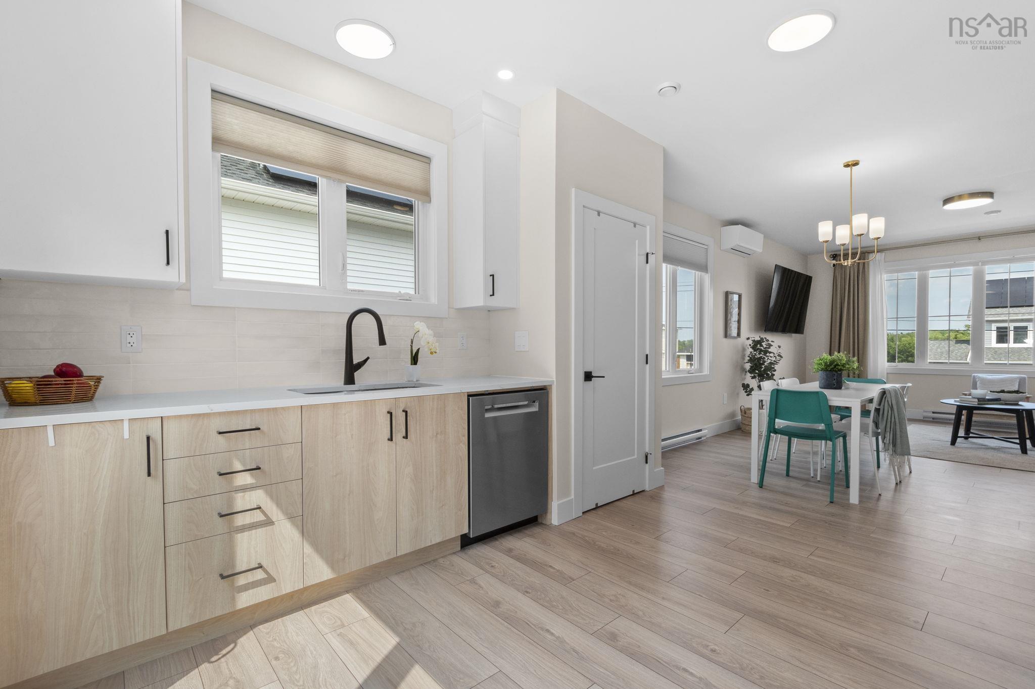 $659,900.00: 81 Darner Drive, Beaver Bank