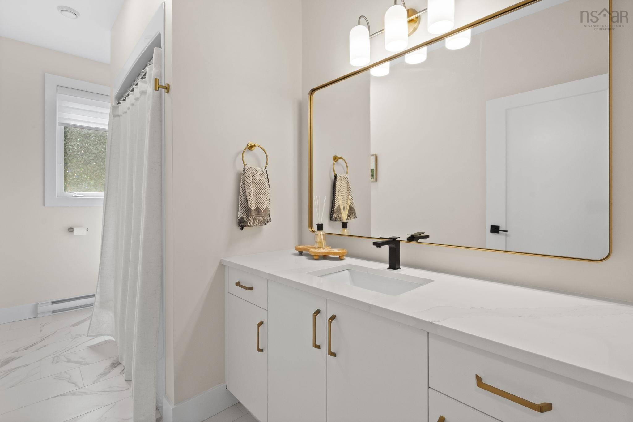 $659,900.00: 81 Darner Drive, Beaver Bank