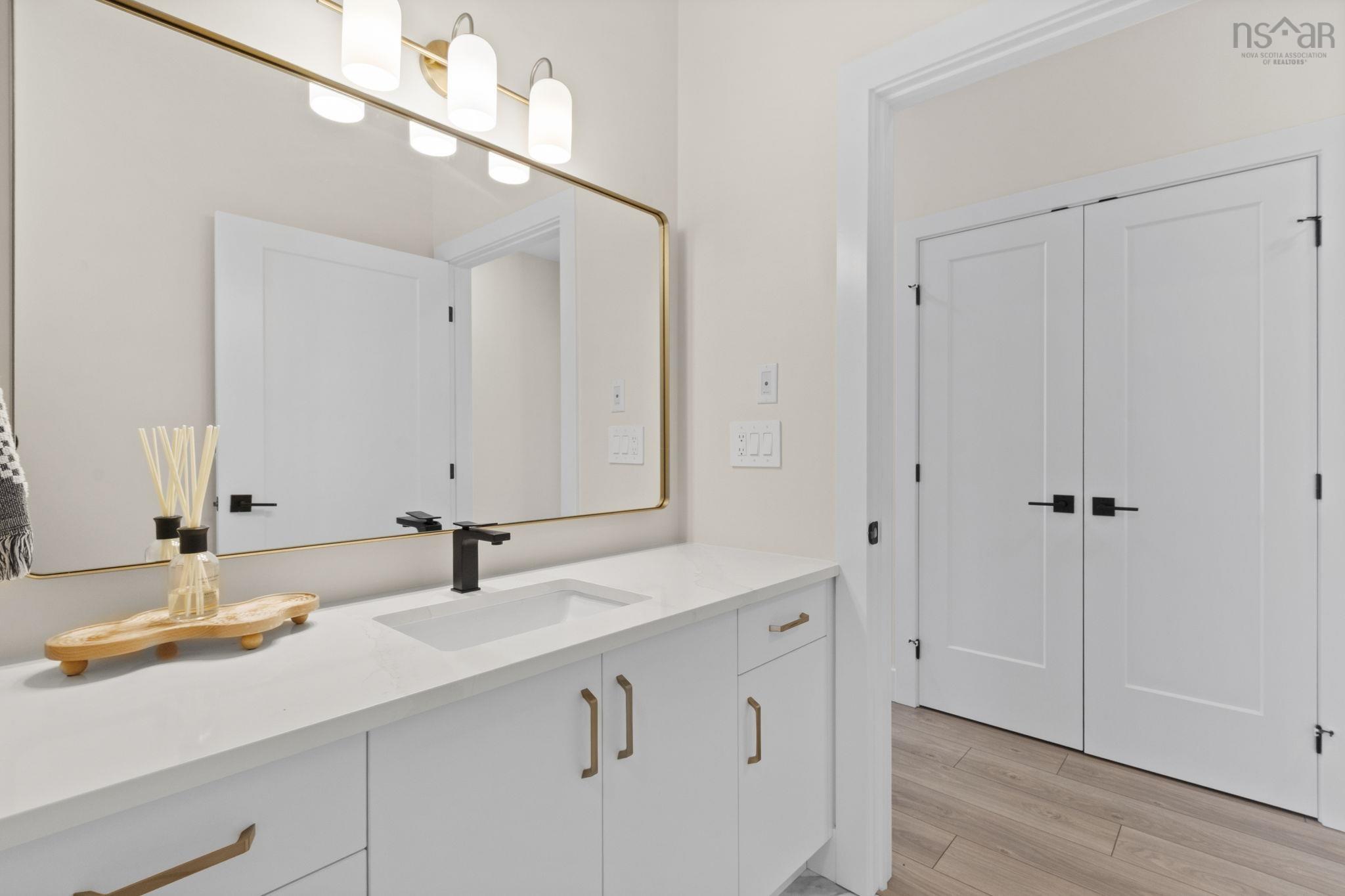 $659,900.00: 81 Darner Drive, Beaver Bank