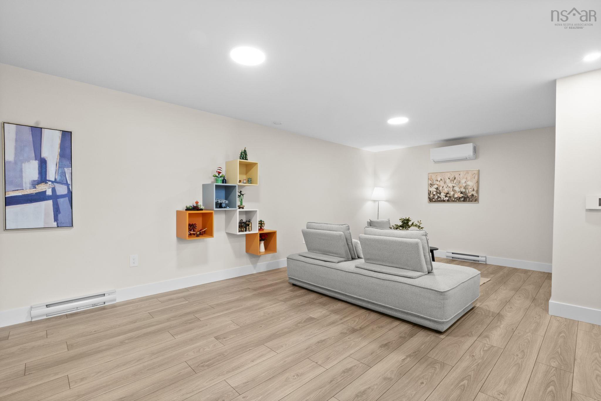 $659,900.00: 81 Darner Drive, Beaver Bank