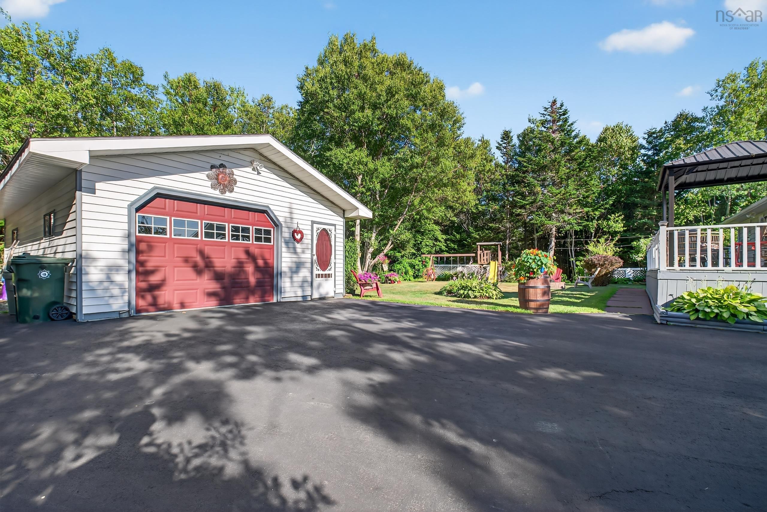 $330,000.00: 970 Alder Point Road, Alder Point