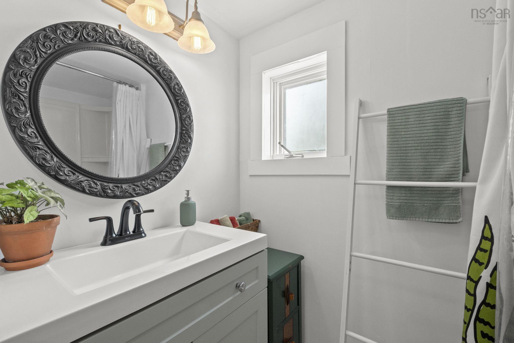 $485,000.00: 15 Kilgar Road, Eastern Passage