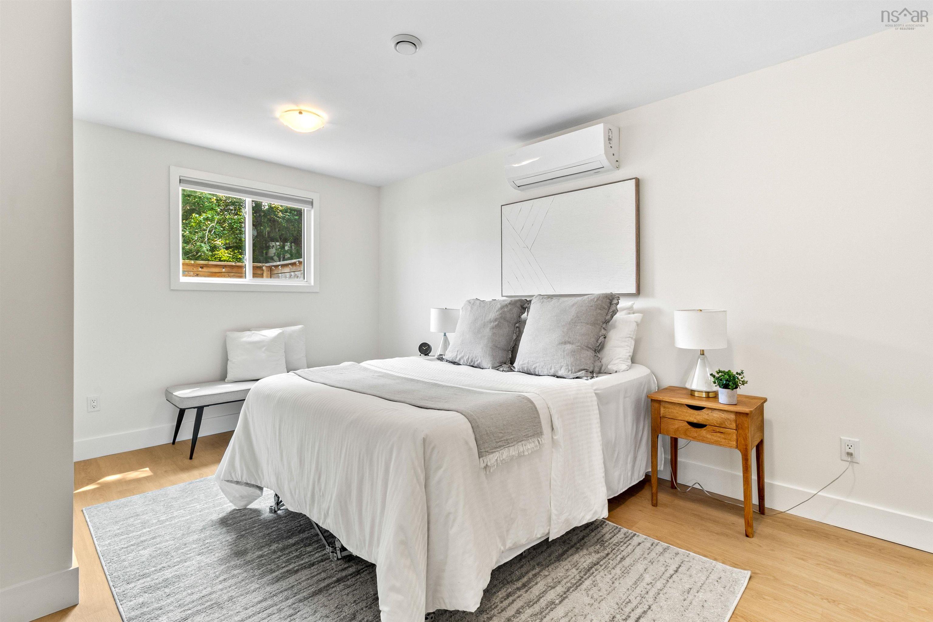 $649,900.00: 38 Frederick Avenue, Fairview