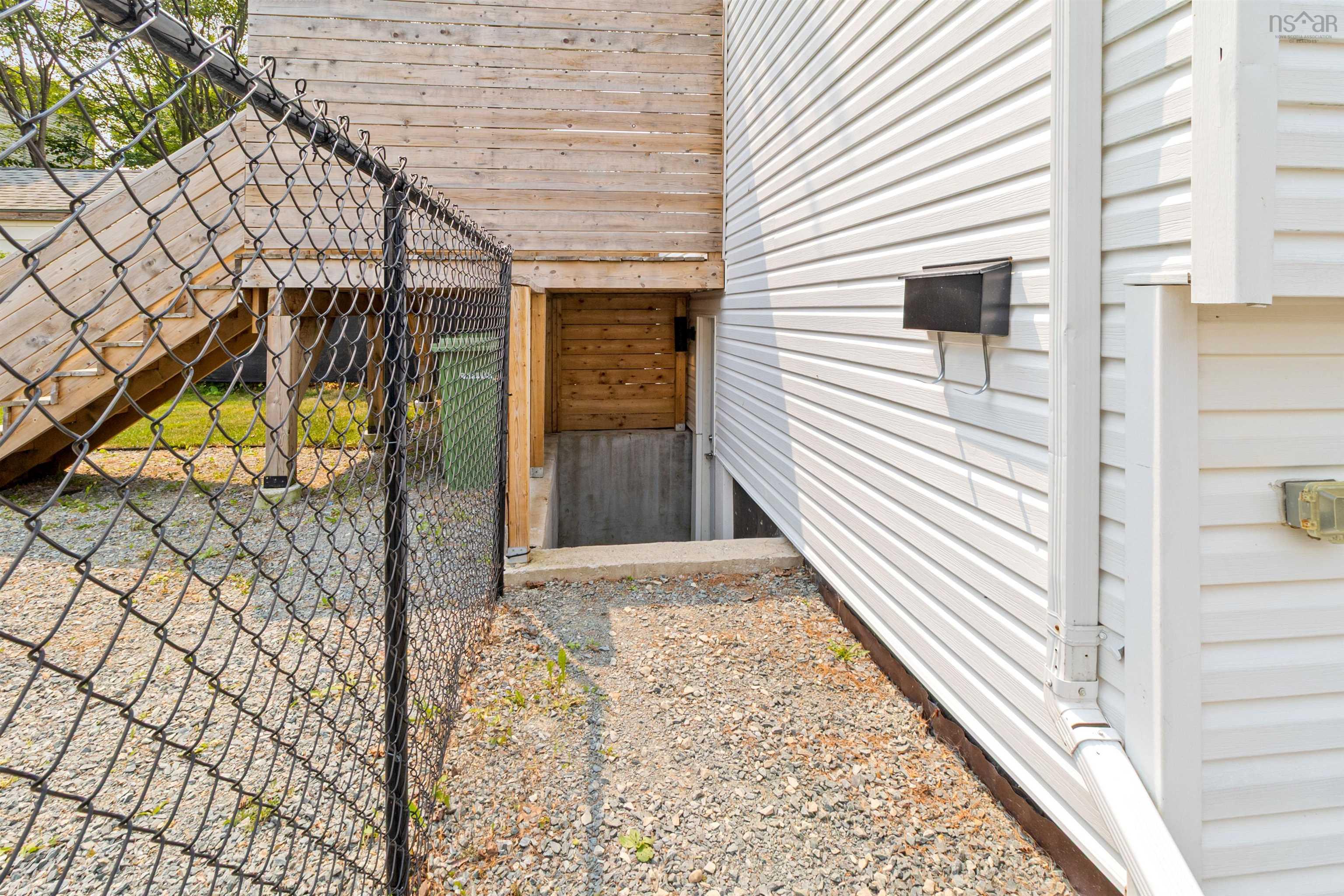 $649,900.00: 38 Frederick Avenue, Fairview