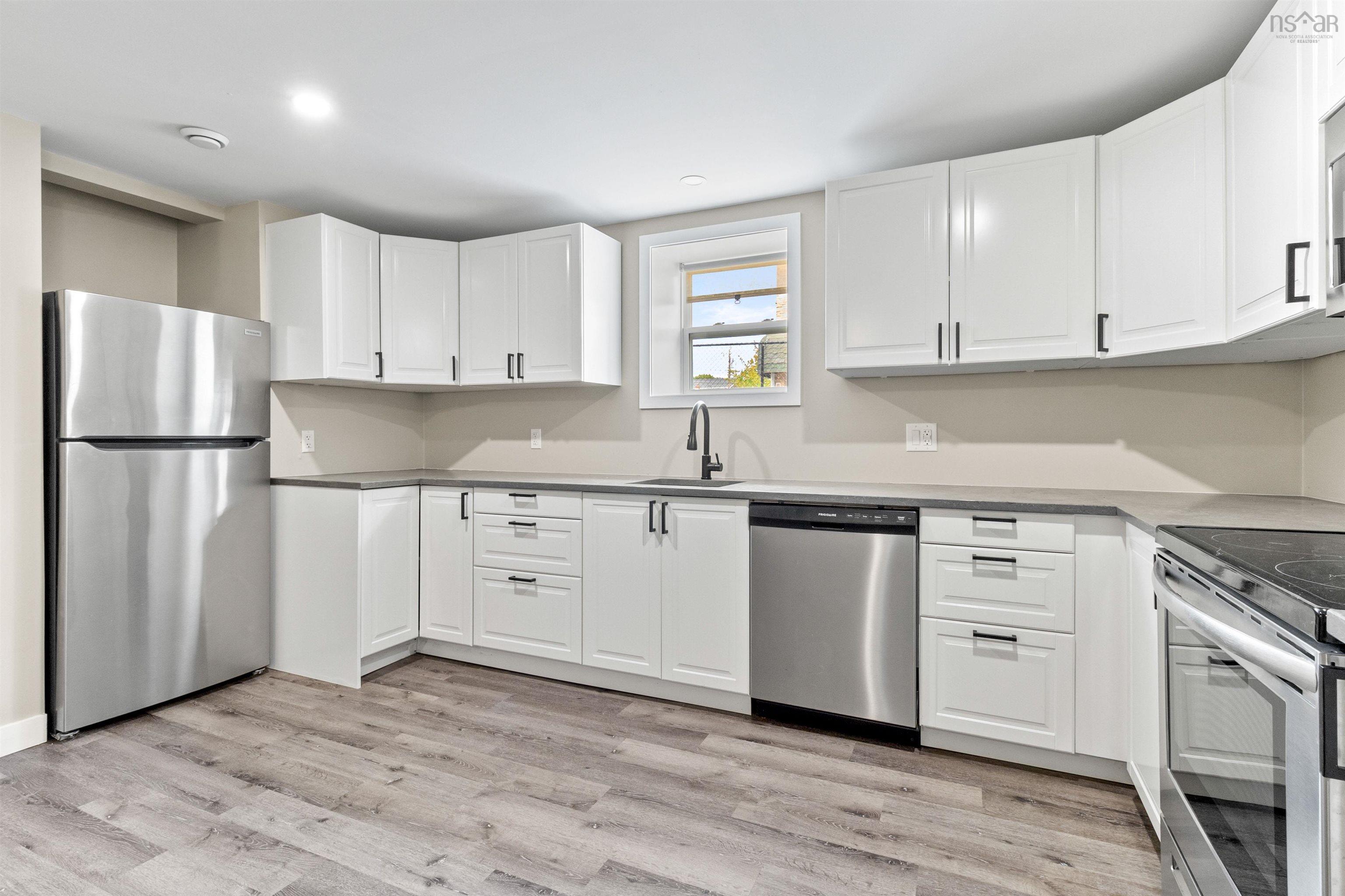 $649,900.00: 38 Frederick Avenue, Fairview