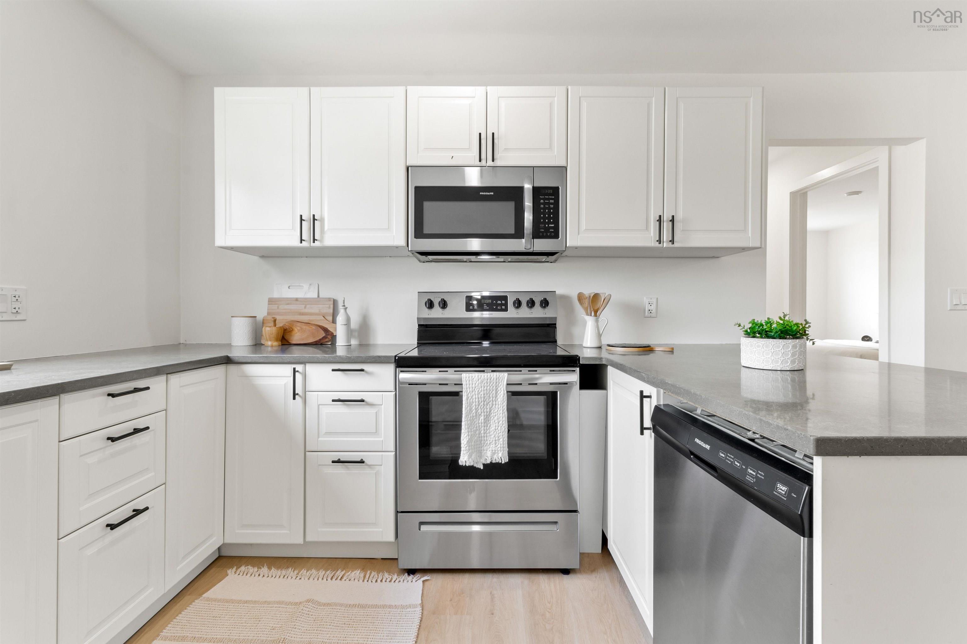 $649,900.00: 38 Frederick Avenue, Fairview