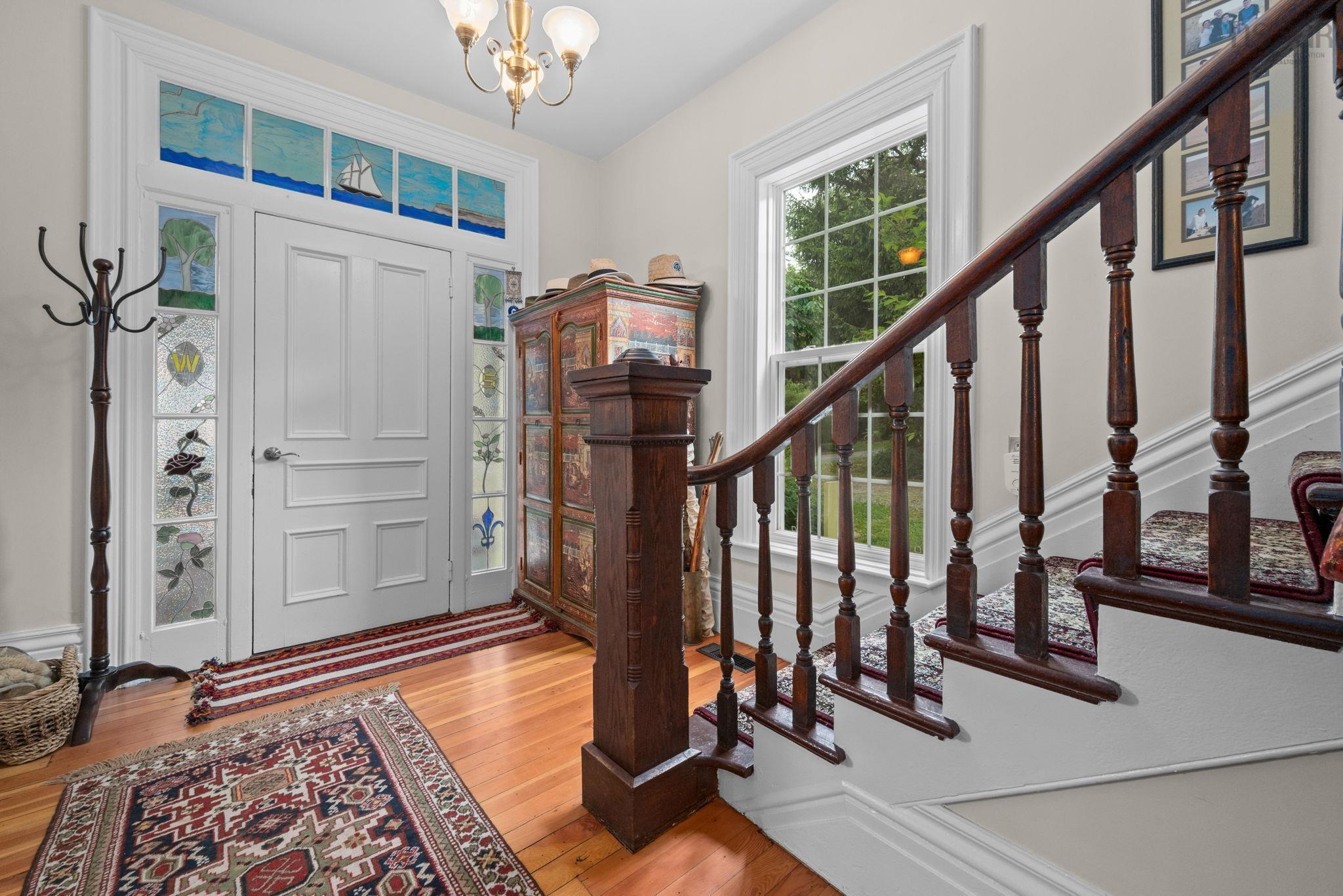 $990,000.00: 129 Town Road, Falmouth