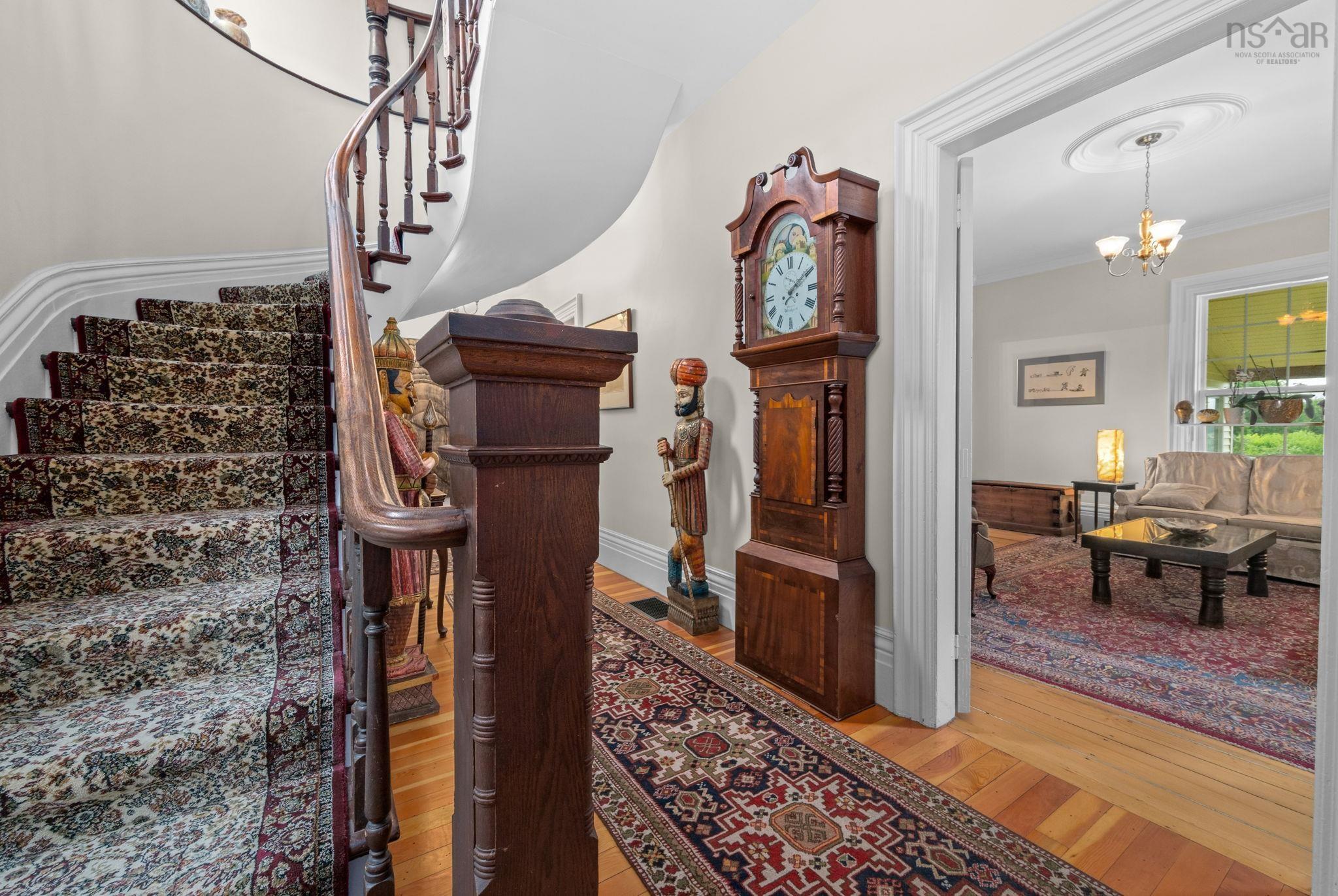 $990,000.00: 129 Town Road, Falmouth