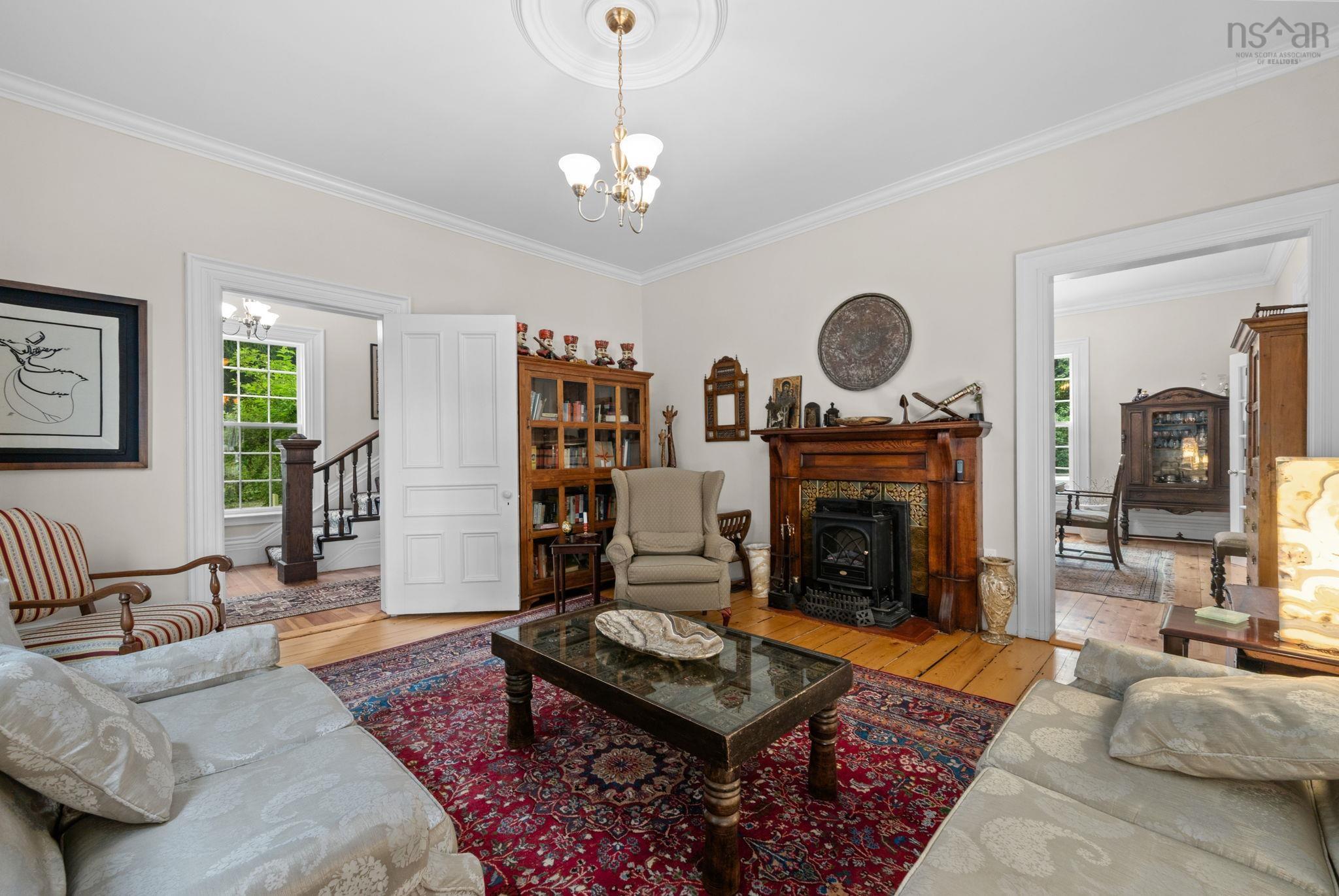 $990,000.00: 129 Town Road, Falmouth