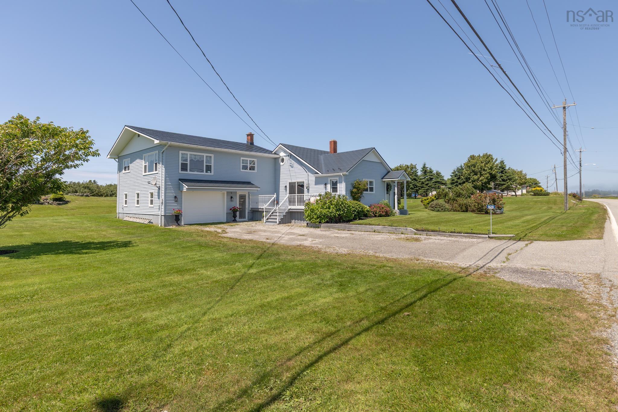 $599,900.00: 926 Highway 304, Overton