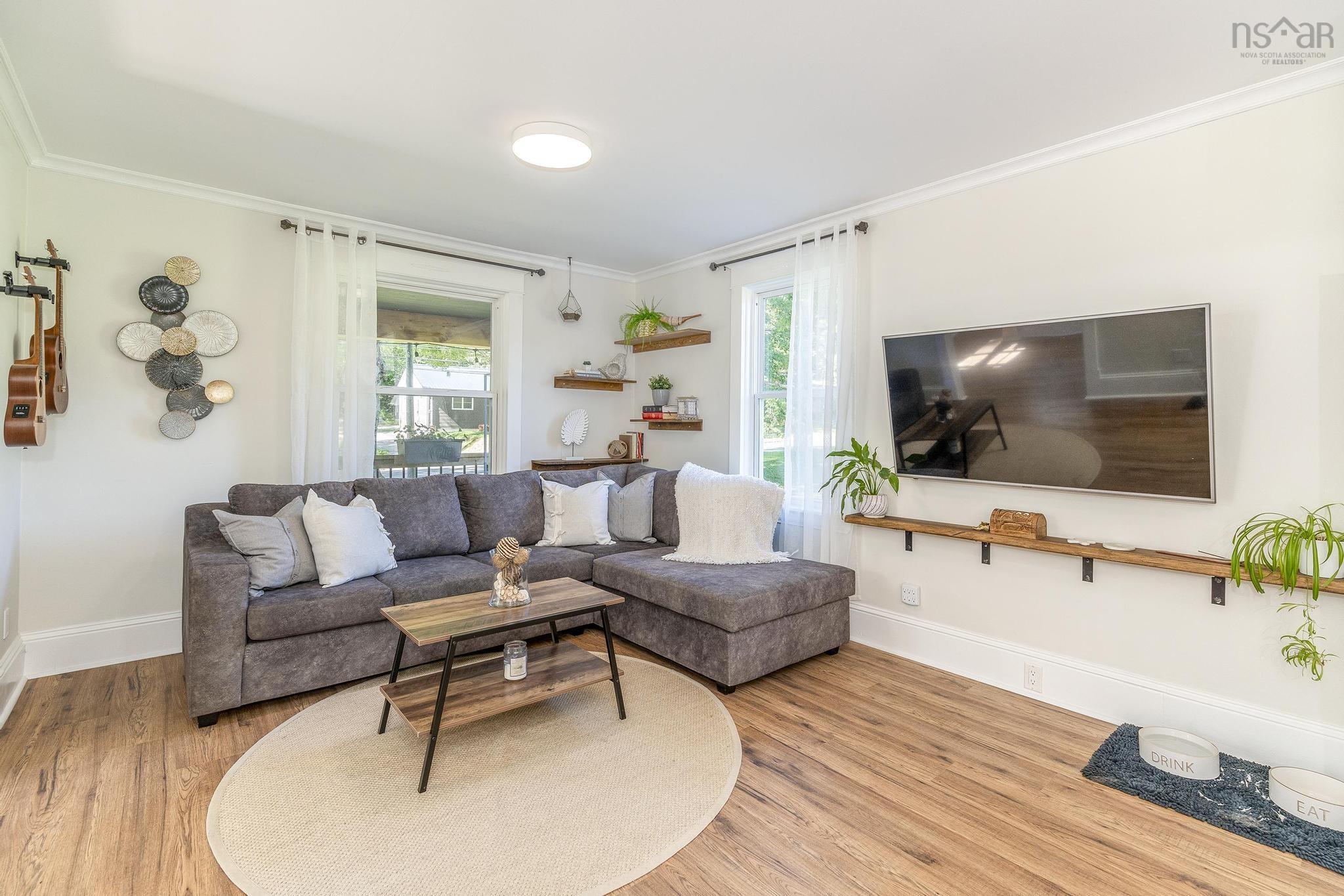 $374,900.00: 304 Aberdeen Road, Bridgewater