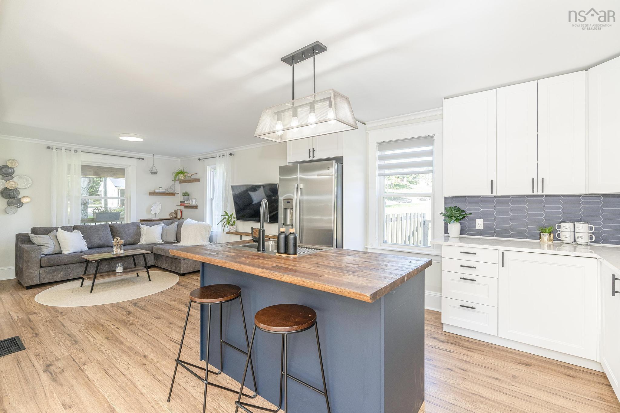 $374,900.00: 304 Aberdeen Road, Bridgewater