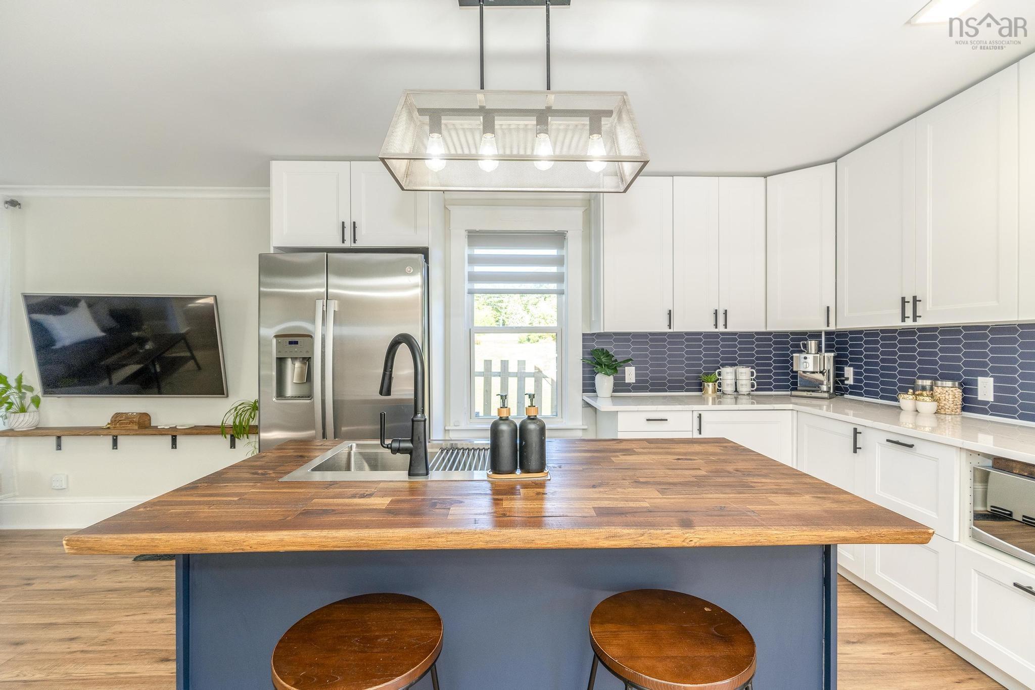 $374,900.00: 304 Aberdeen Road, Bridgewater