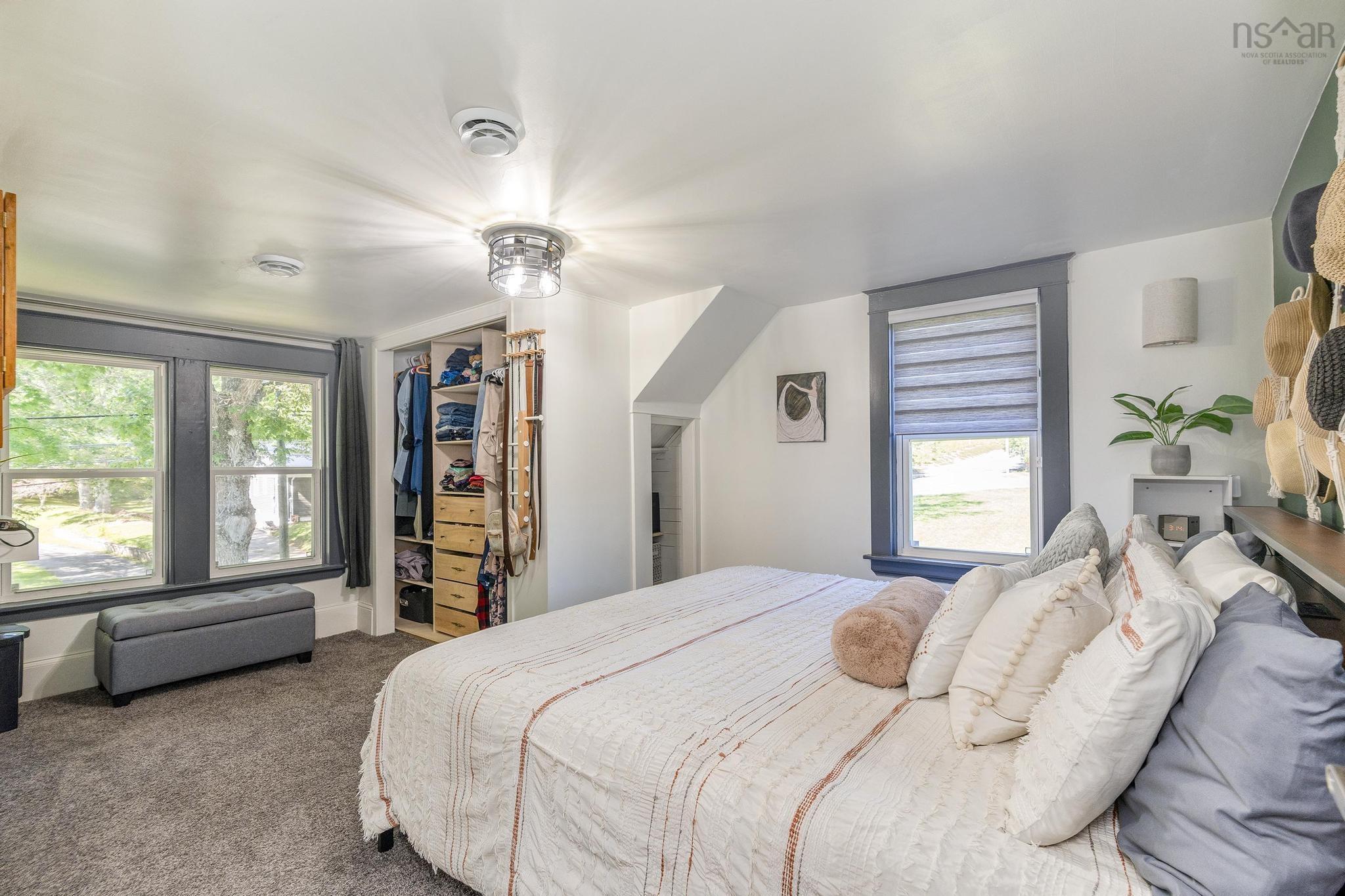 $374,900.00: 304 Aberdeen Road, Bridgewater