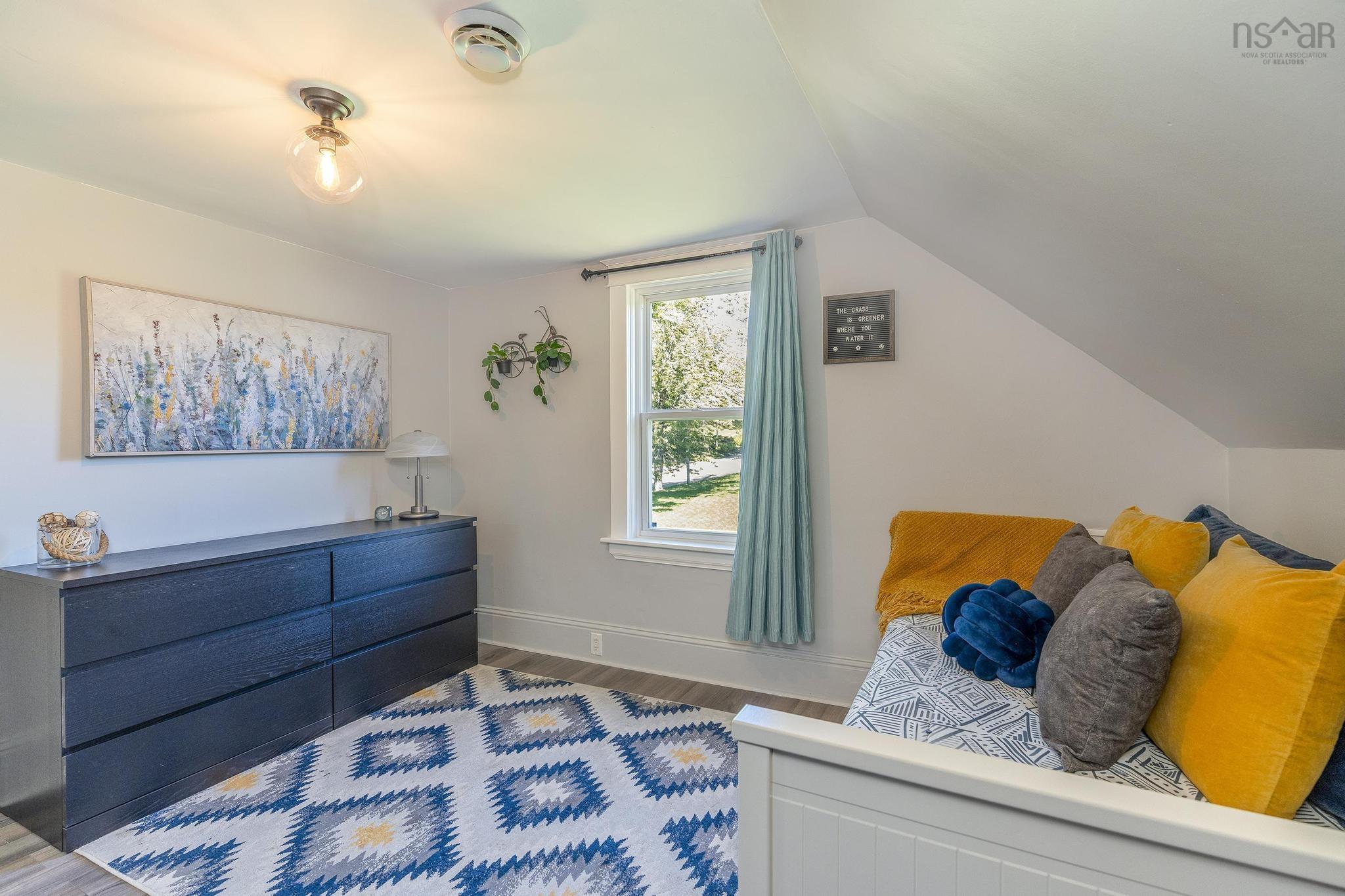 $374,900.00: 304 Aberdeen Road, Bridgewater