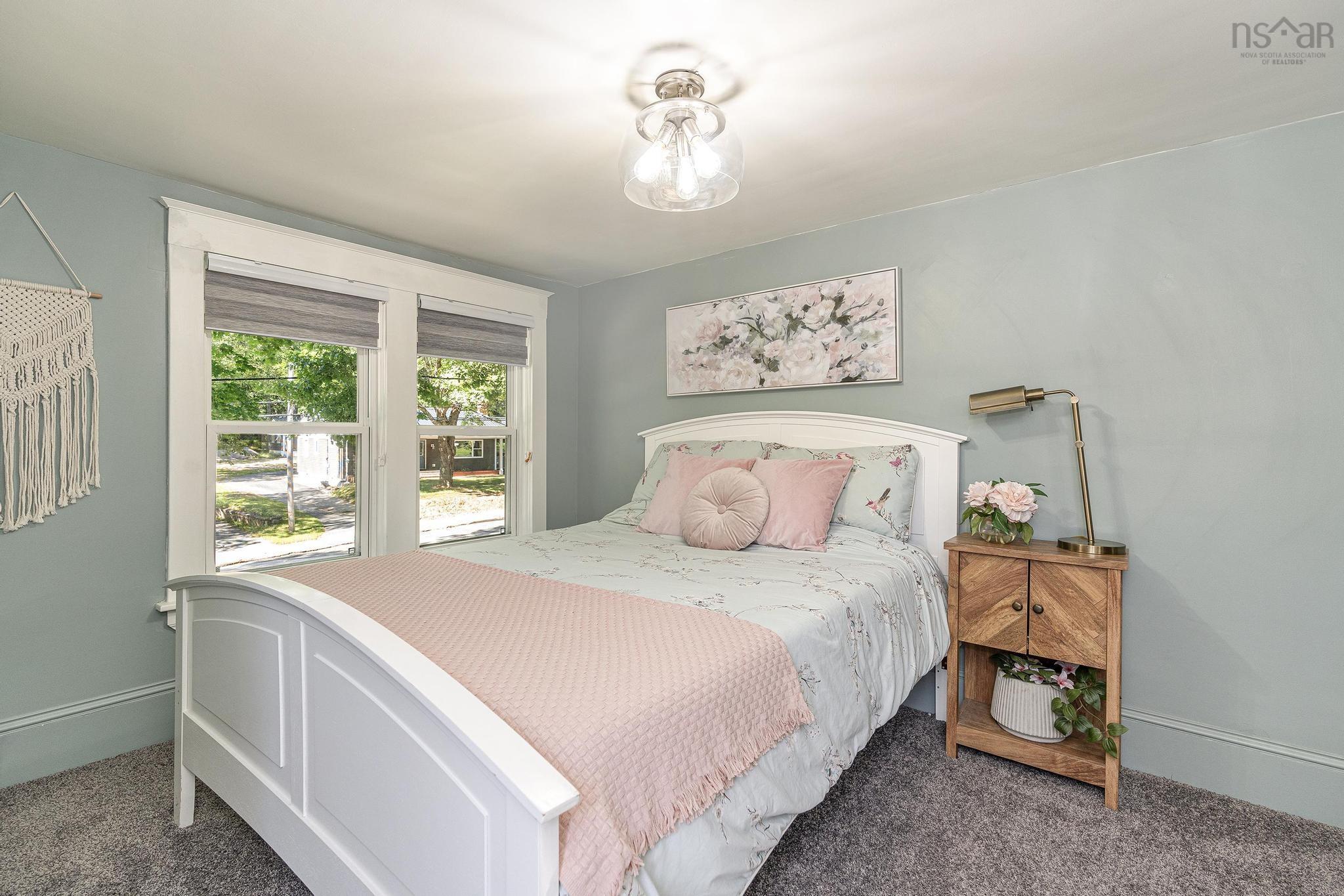 $374,900.00: 304 Aberdeen Road, Bridgewater