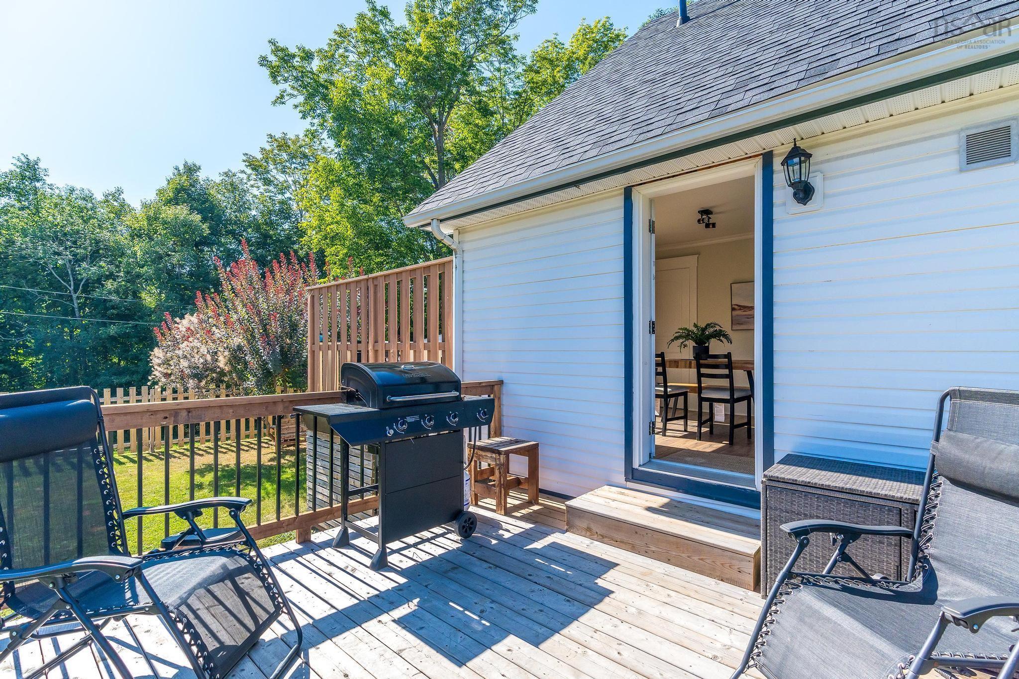 $374,900.00: 304 Aberdeen Road, Bridgewater