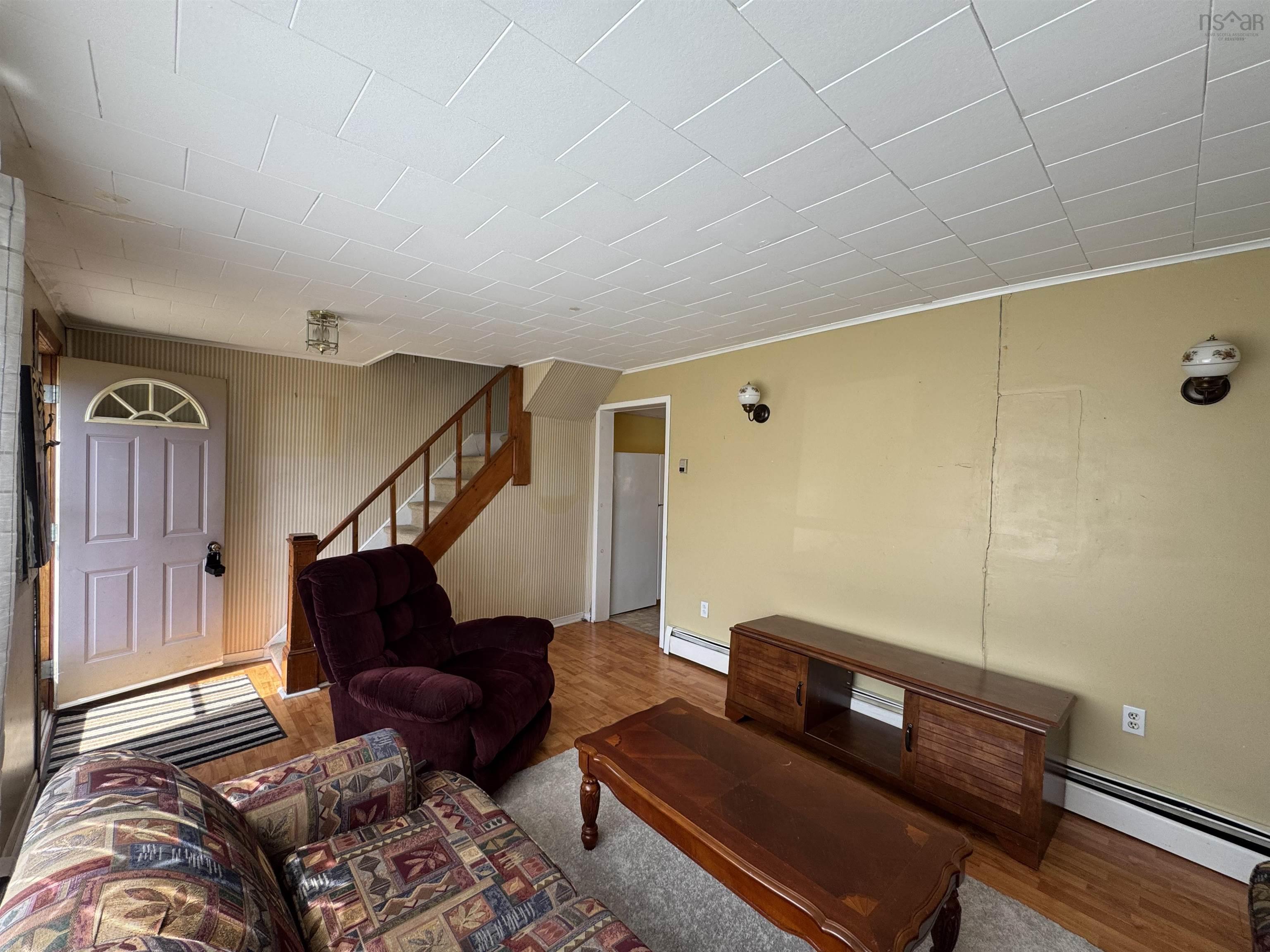 $54,500.00: 30 Pleasant Street, Dominion