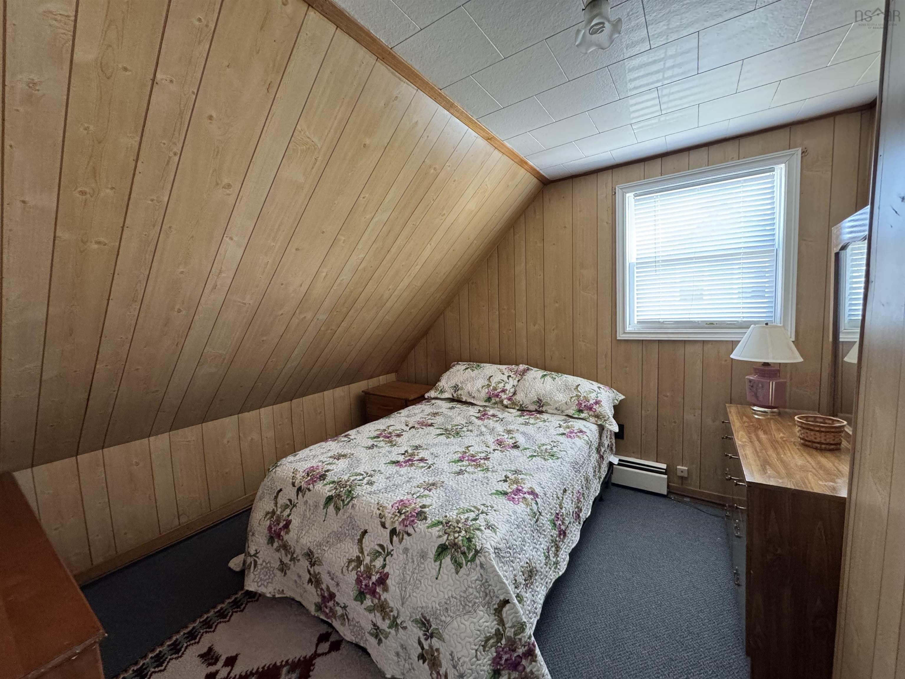 $54,500.00: 30 Pleasant Street, Dominion