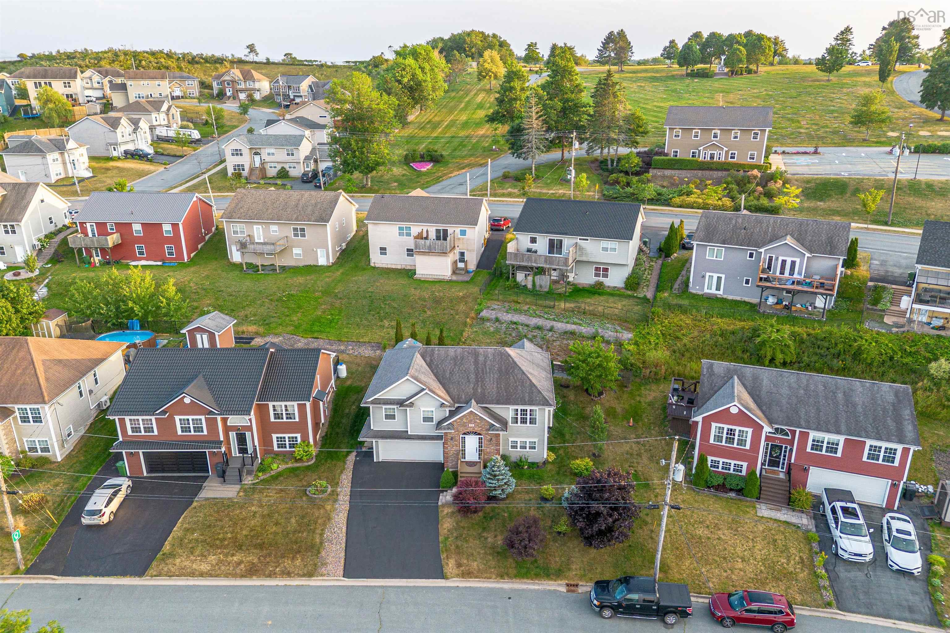 $629,900.00: 77 Windwood Drive, Middle Sackville