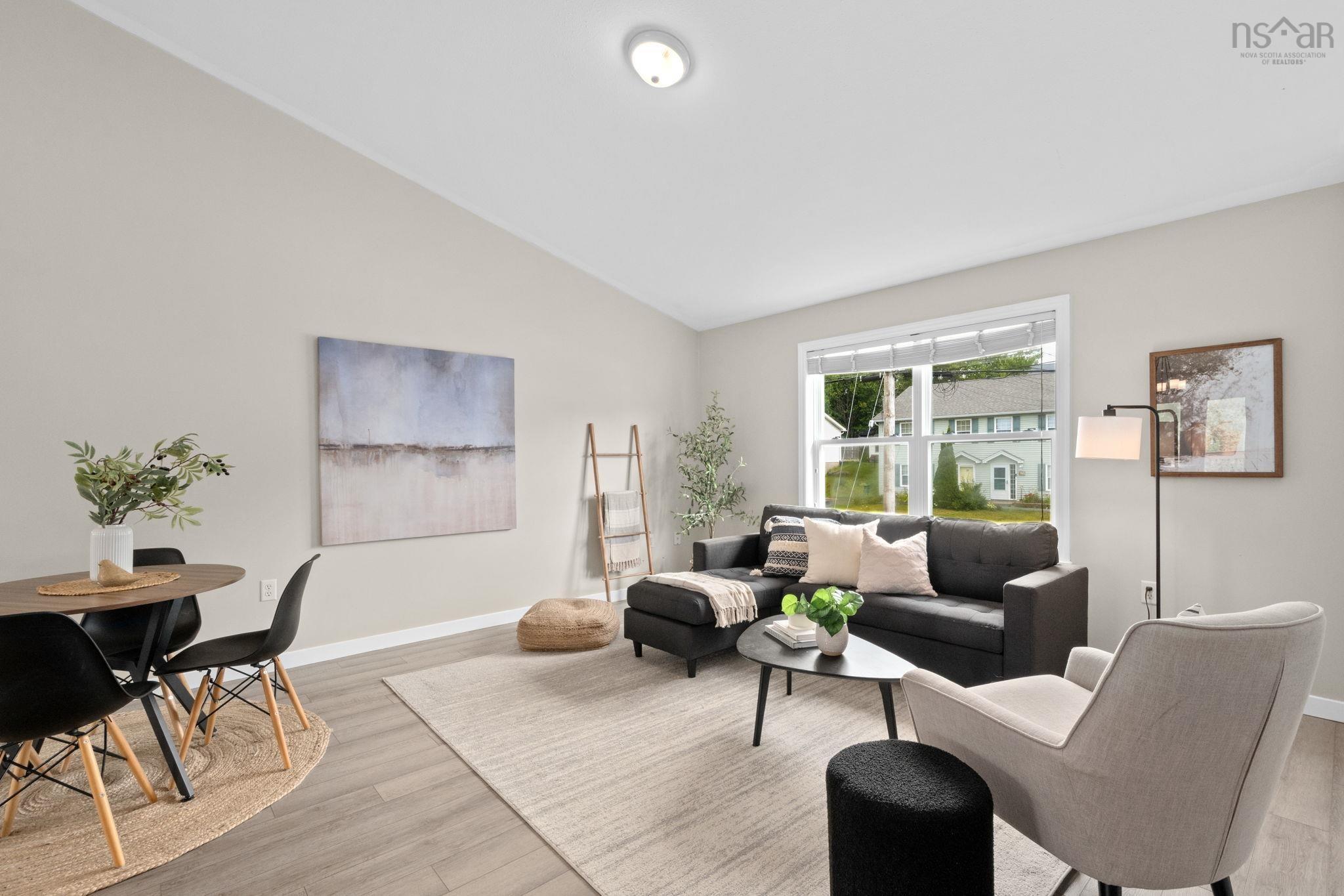 $425,000.00: 31 Brookview Drive, Cole Harbour