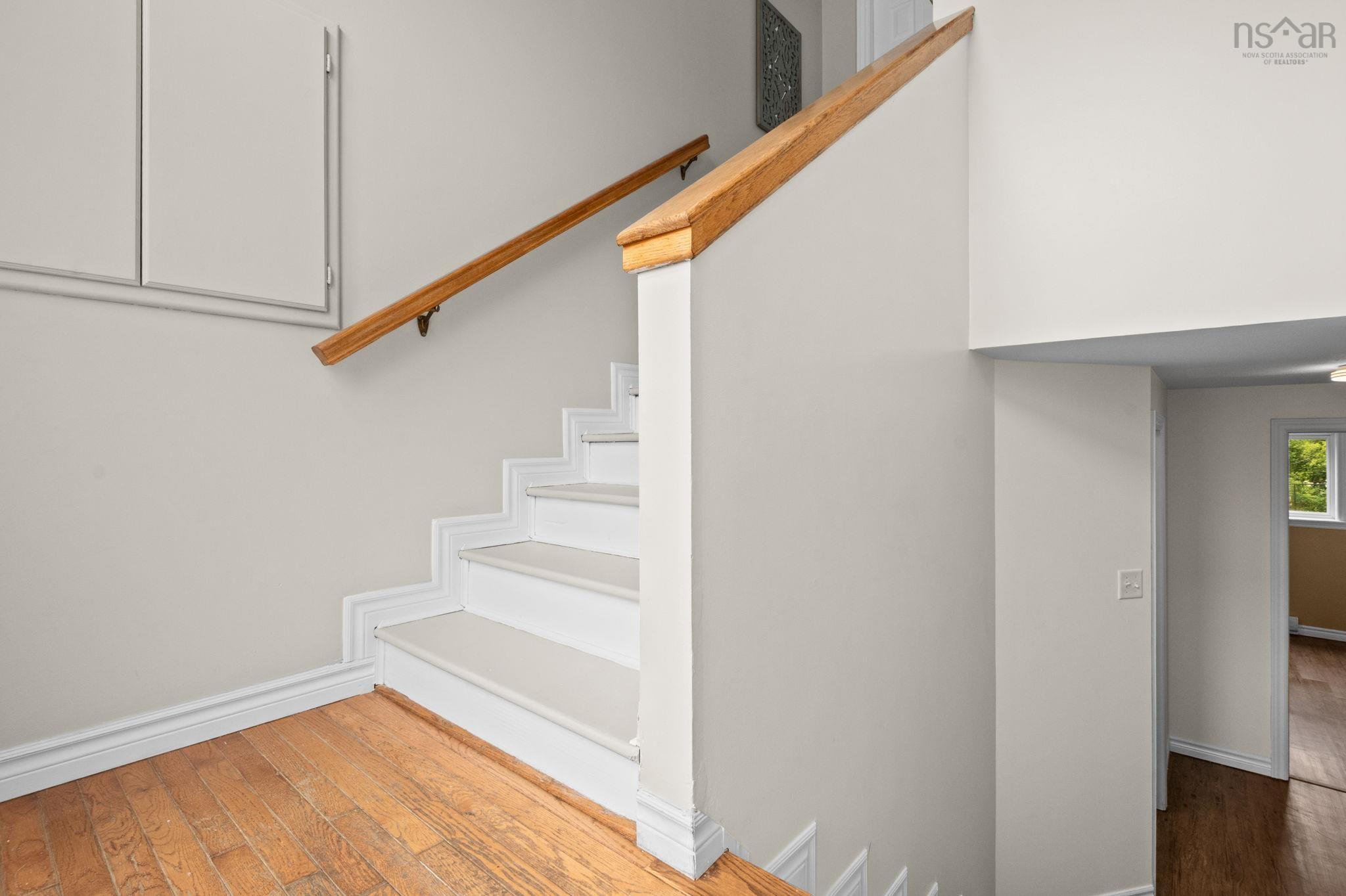 $425,000.00: 31 Brookview Drive, Cole Harbour