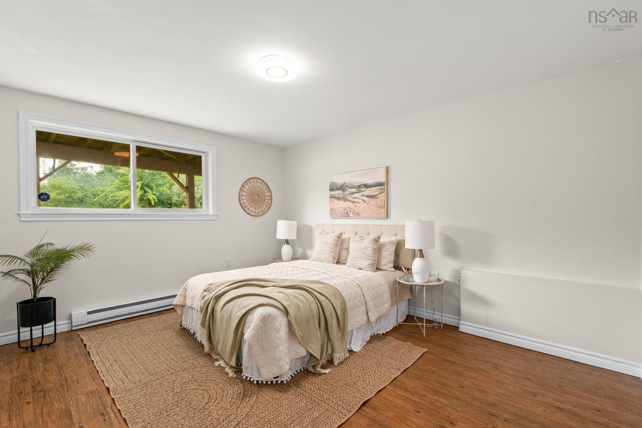 $425,000.00: 31 Brookview Drive, Cole Harbour