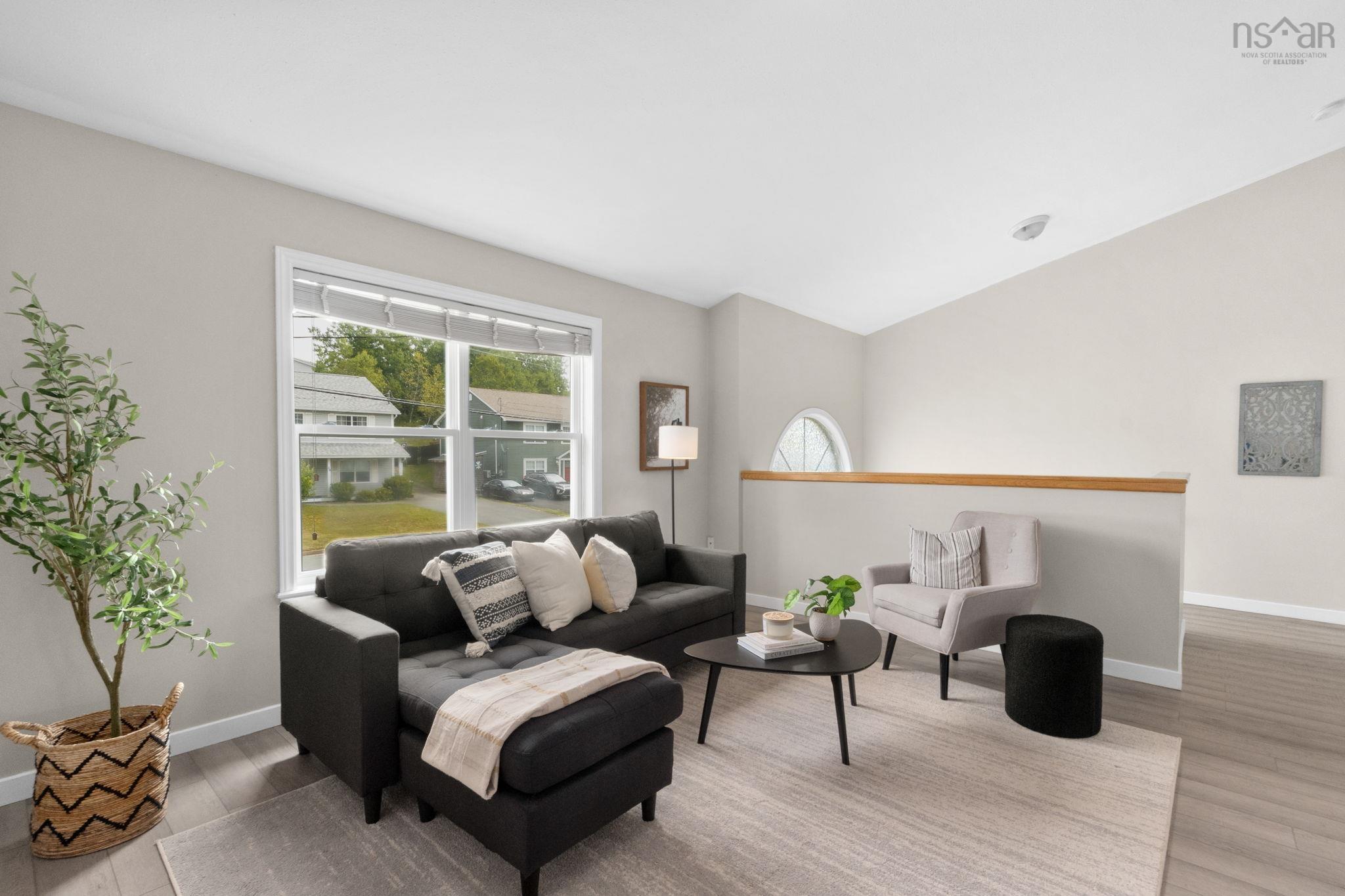 $425,000.00: 31 Brookview Drive, Cole Harbour