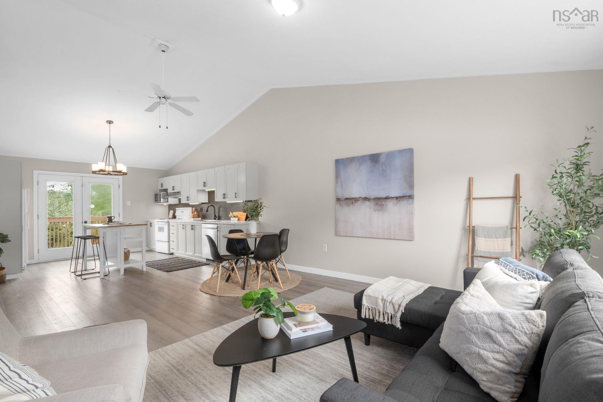 $425,000.00: 31 Brookview Drive, Cole Harbour