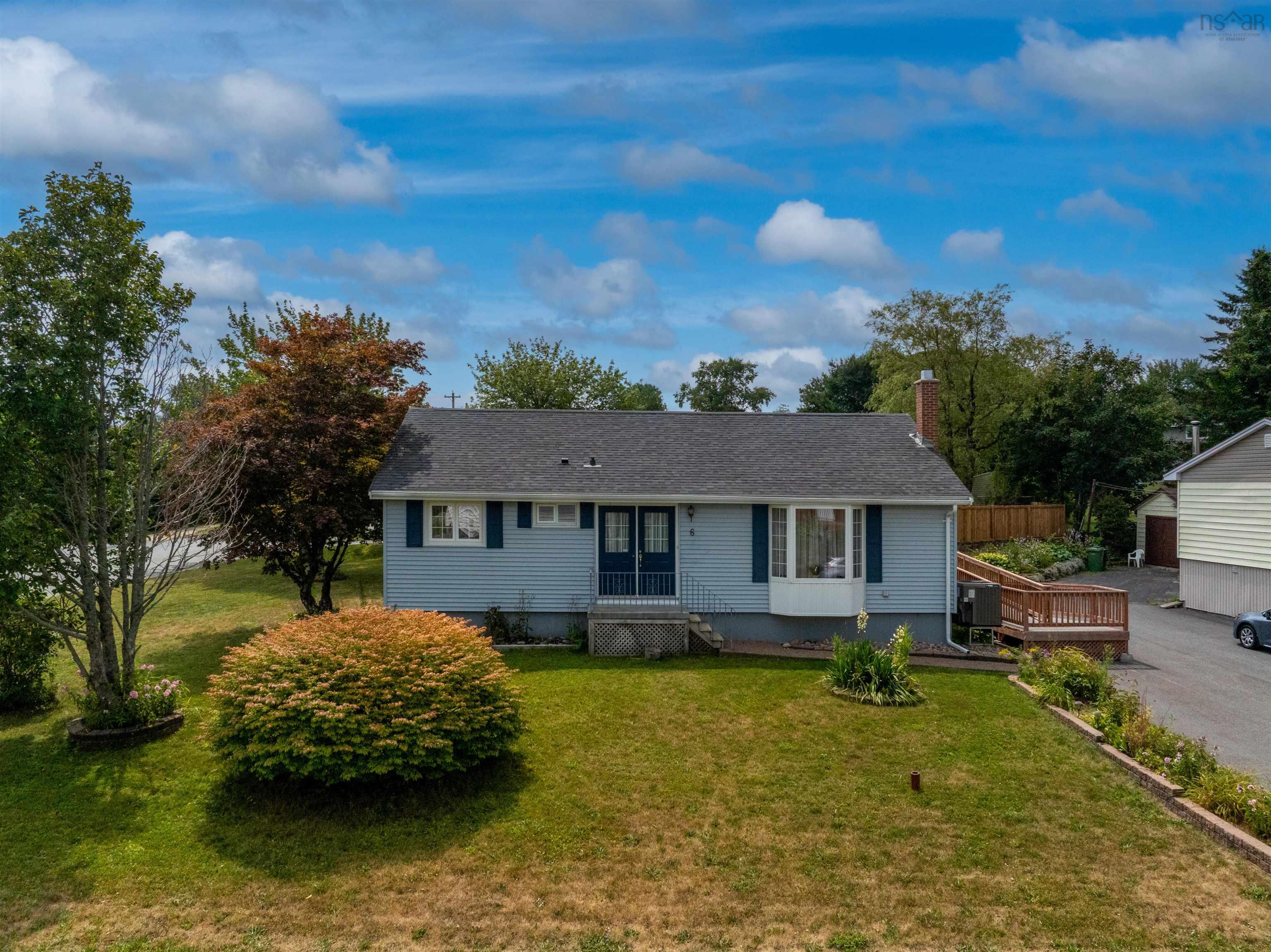 $494,900.00: 6 Codroy Avenue, Lake Loon