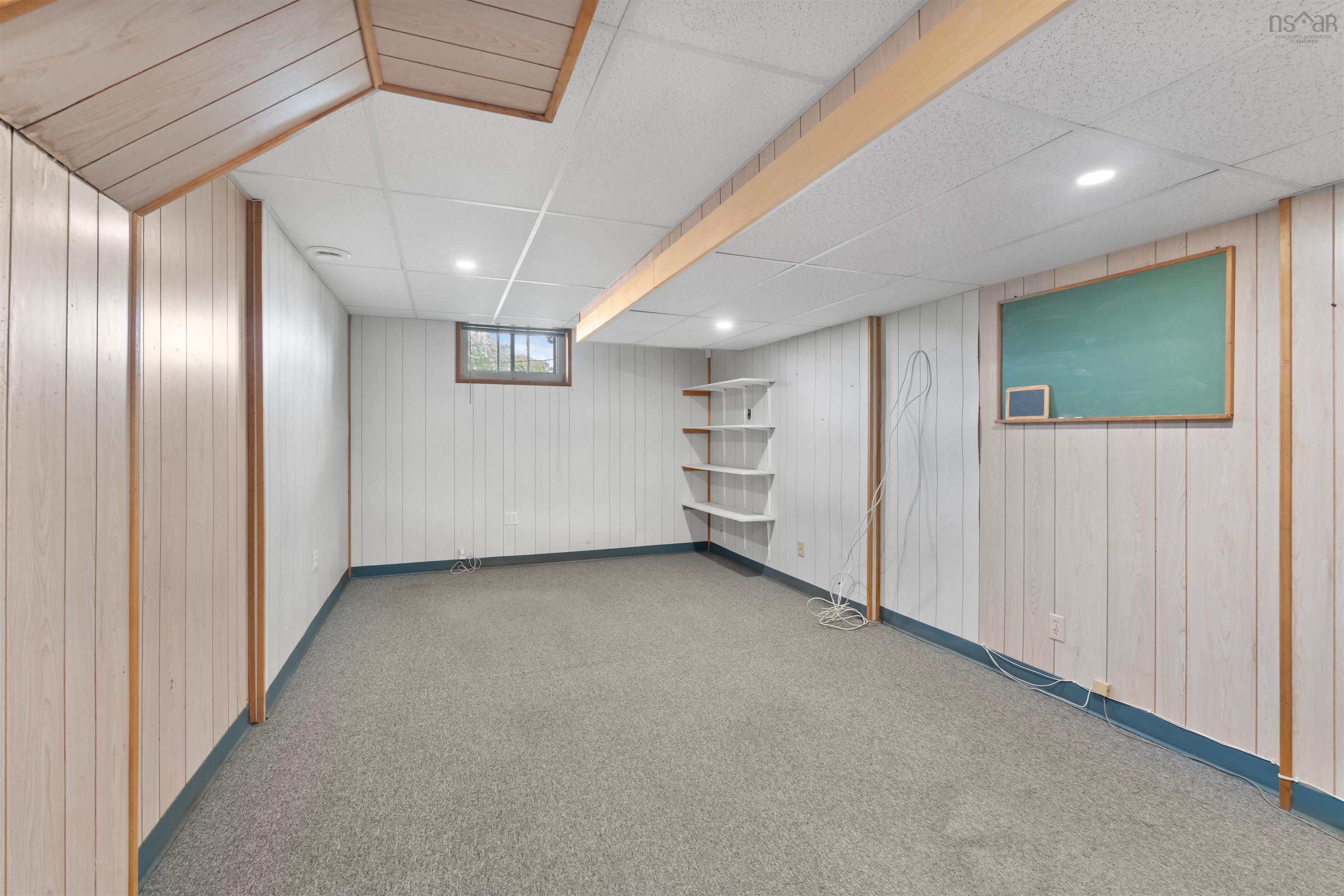 $494,900.00: 6 Codroy Avenue, Lake Loon