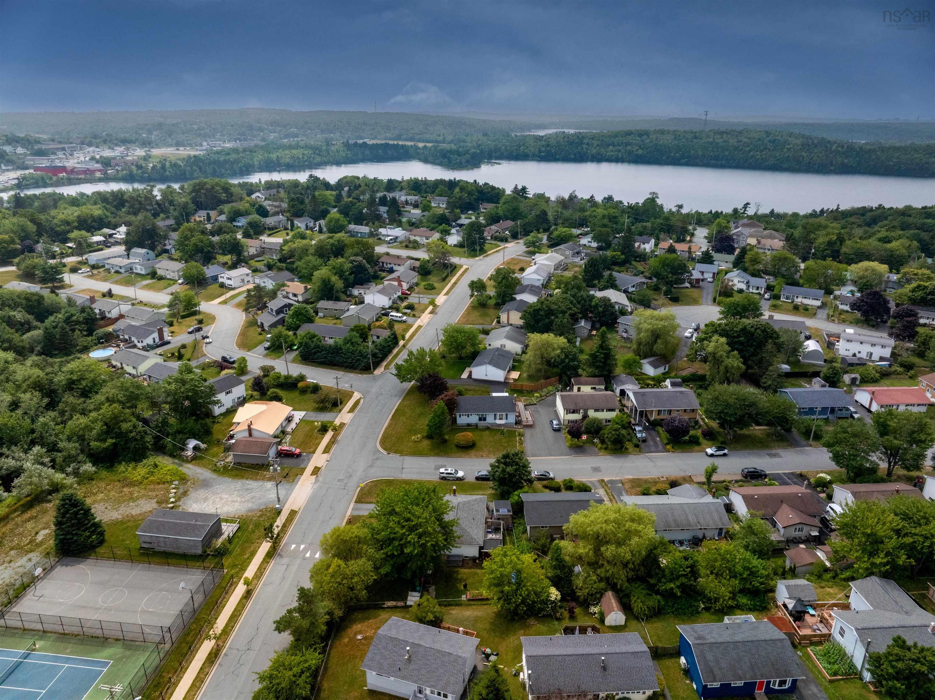 $494,900.00: 6 Codroy Avenue, Lake Loon