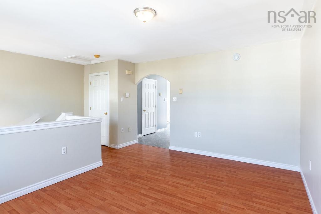 $389,900.00: 14 Everette Street, Woodside