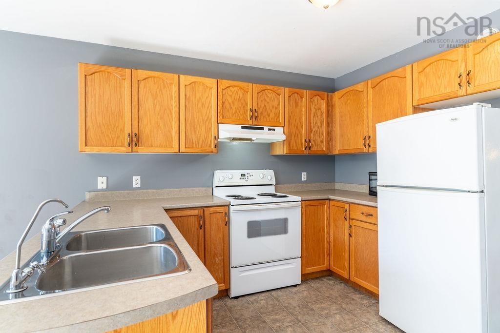 $389,900.00: 14 Everette Street, Woodside