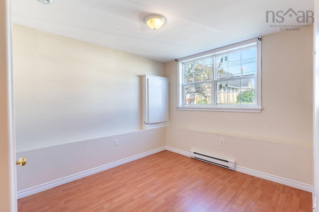 $389,900.00: 14 Everette Street, Woodside